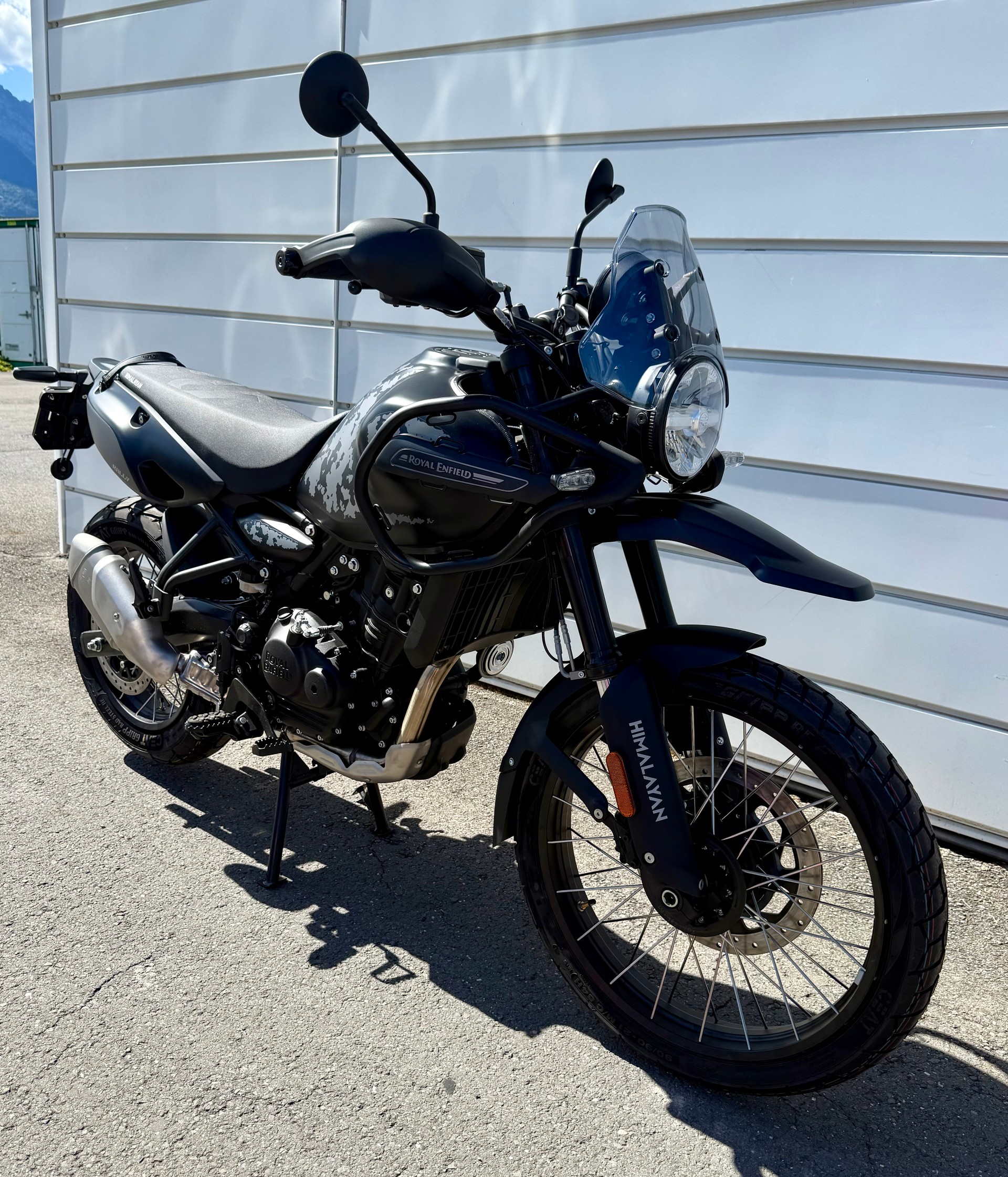ROYAL ENFIELD Himalayan 452 Tubeless