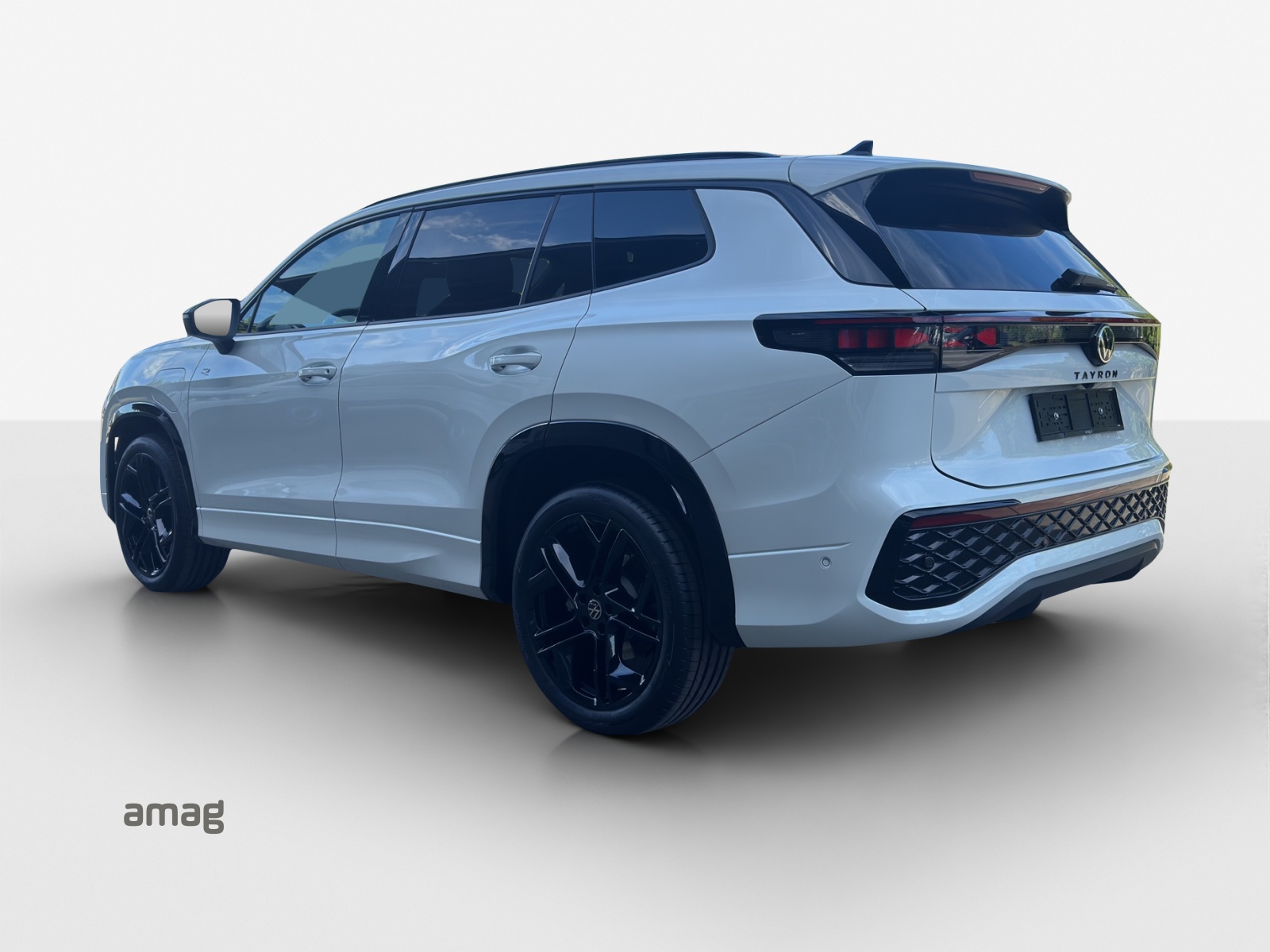 VW Tayron 1.5 TSI evo2 eHybrid R-Line DSG-image-2