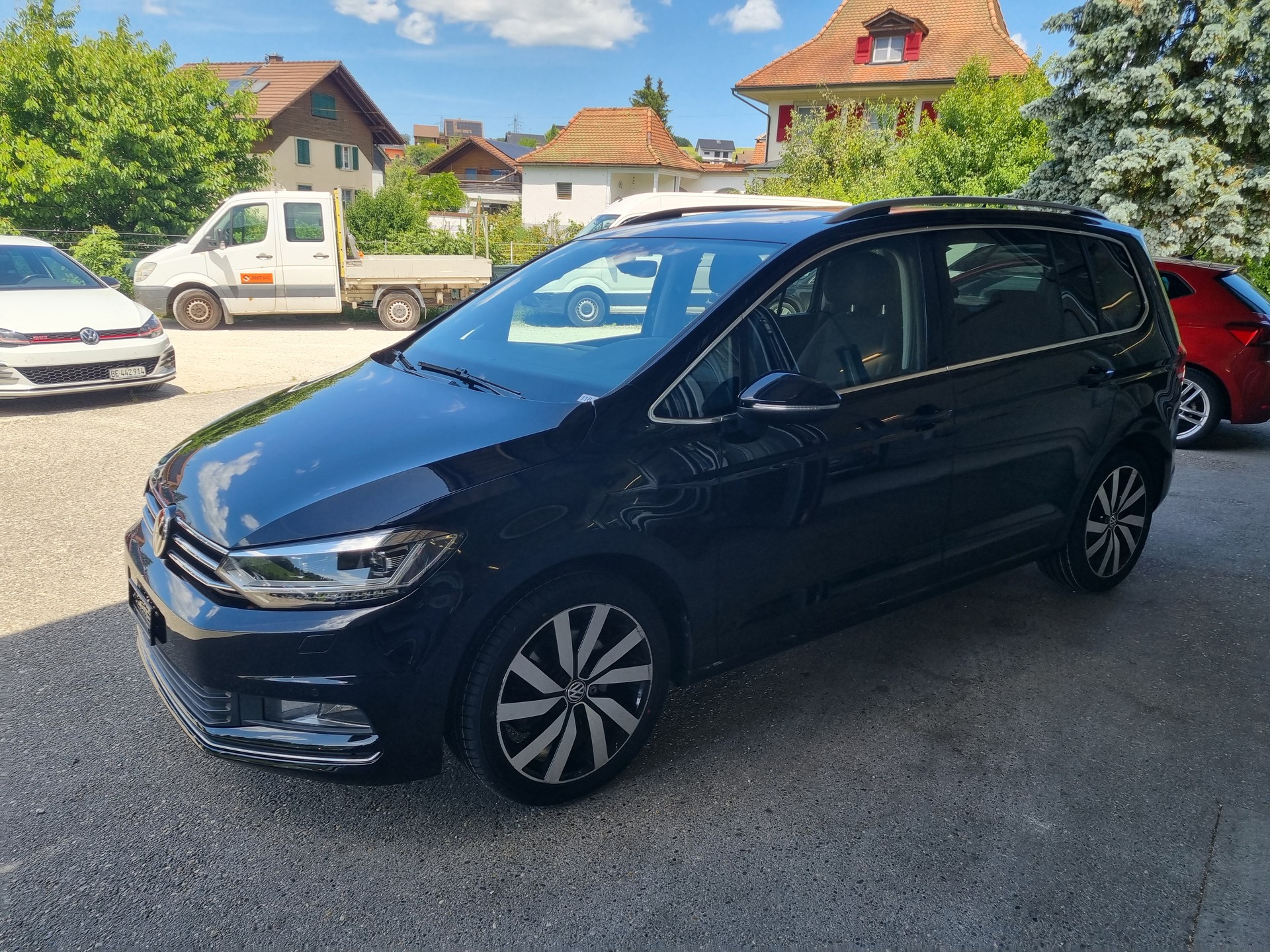 VW Touran 1.8 TSI BlueMotion Technology Highline DSG-image-6