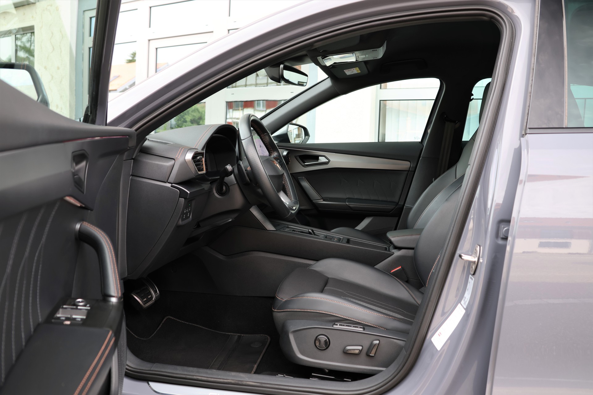 CUPRA Formentor 2.0TSI VZ 4Drive DSG (CH)-image-8