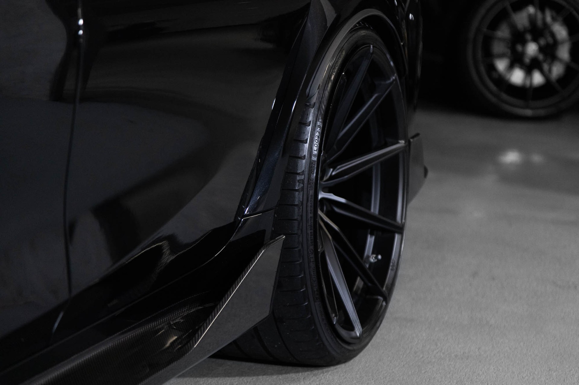 BMW M3 Touring xDrive Competition M-image-12