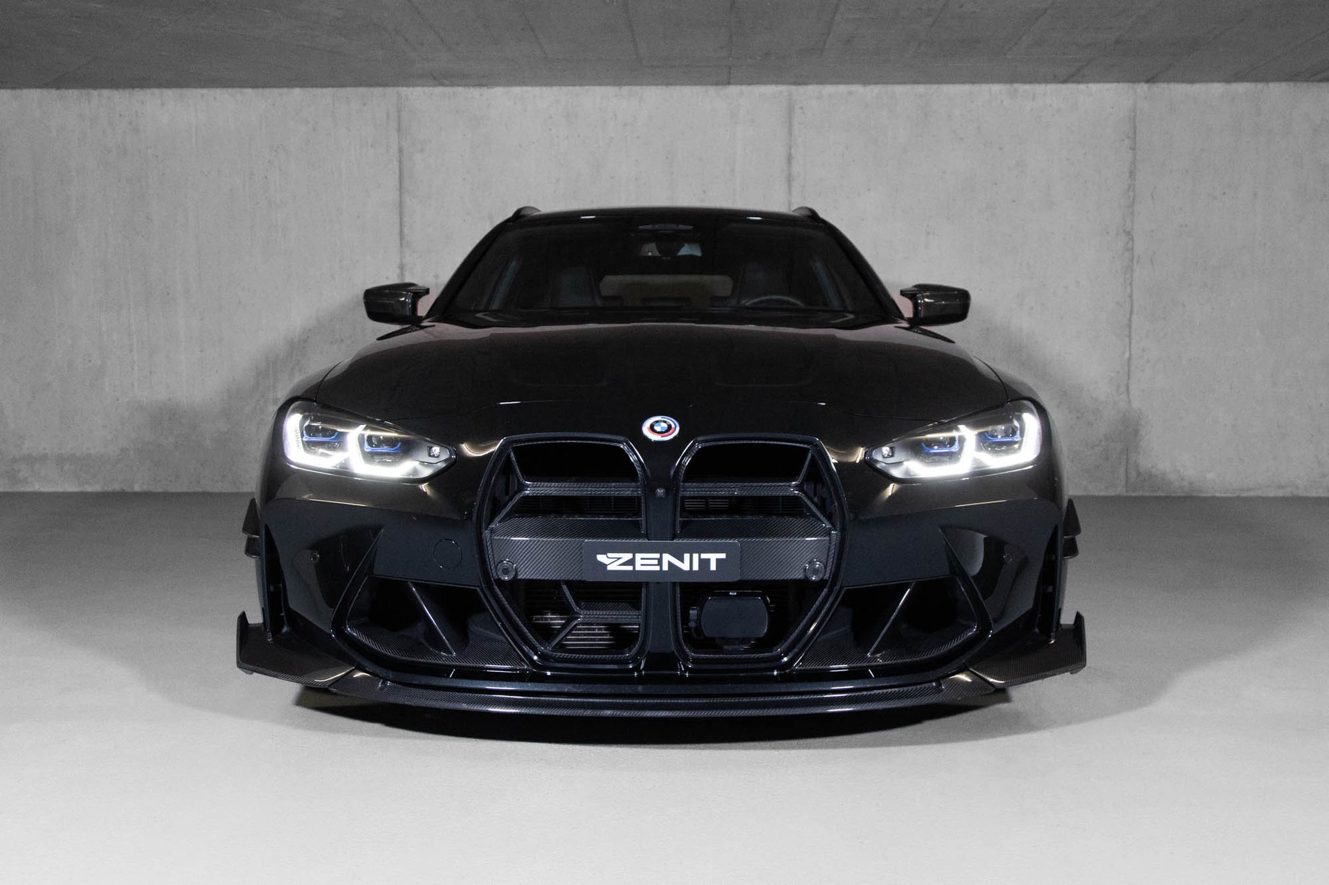 BMW M3 Touring xDrive Competition M-image-8