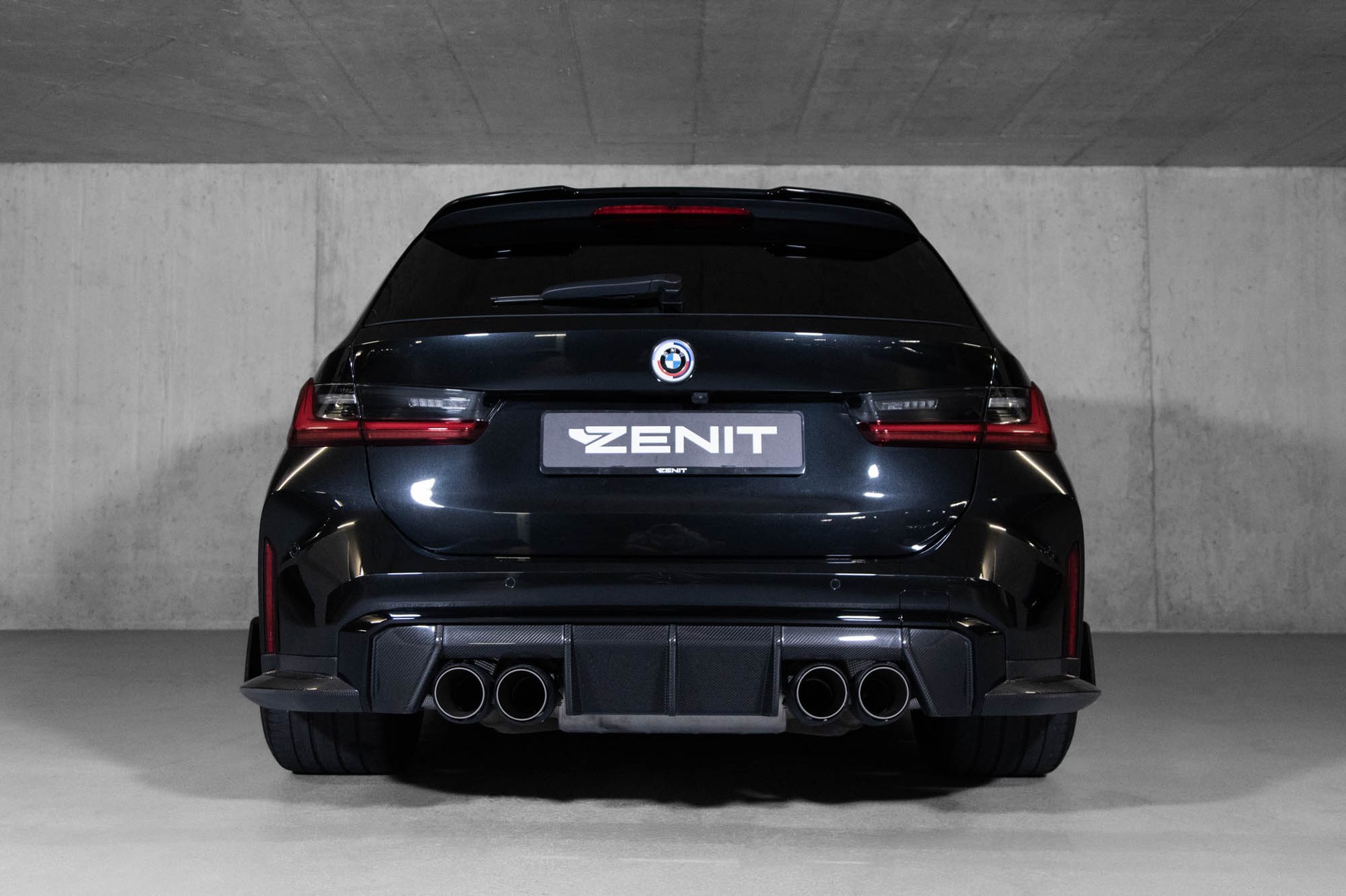 BMW M3 Touring xDrive Competition M-image-5