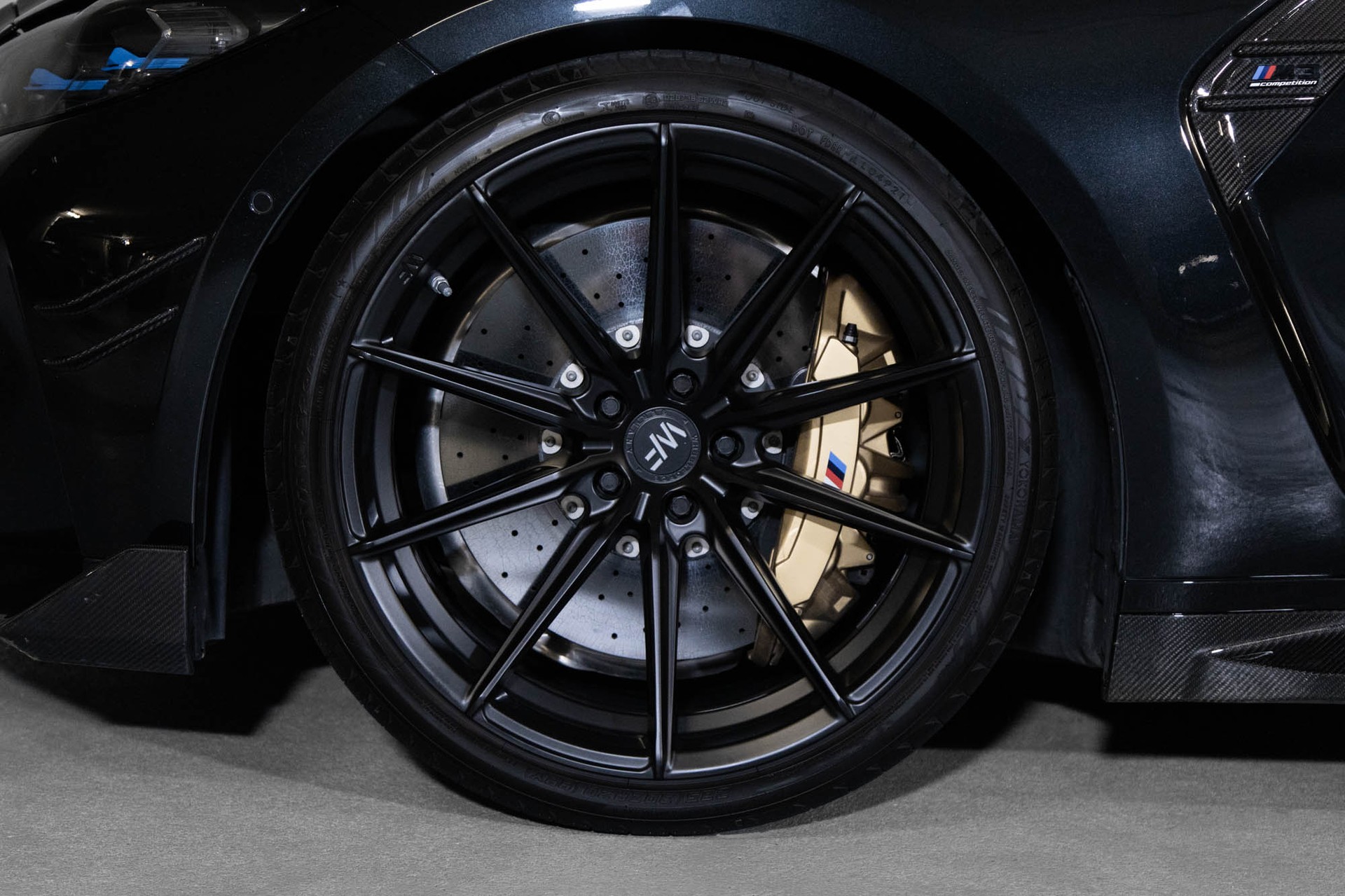 BMW M3 Touring xDrive Competition M-image-10