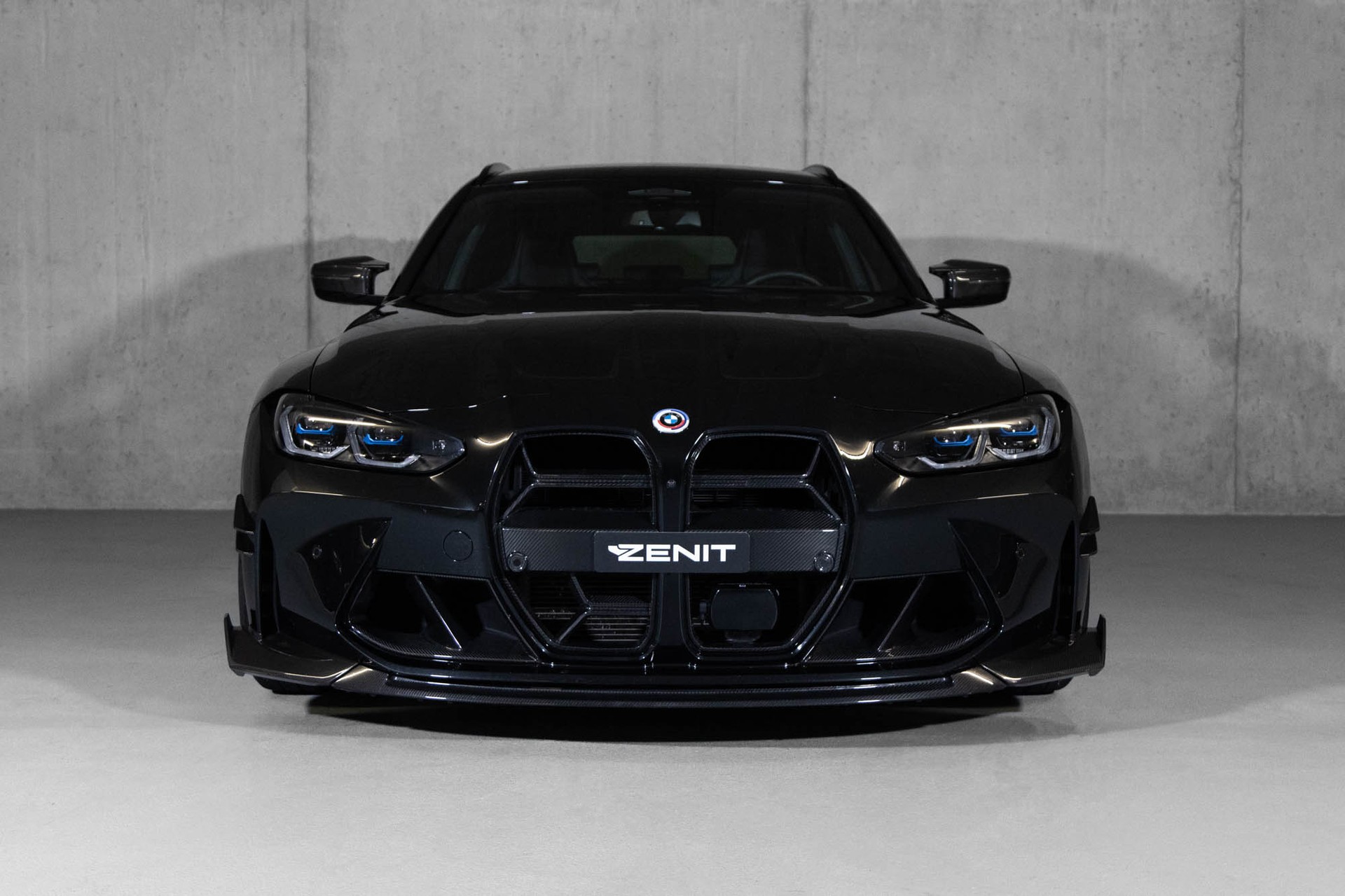 BMW M3 Touring xDrive Competition M-image-3