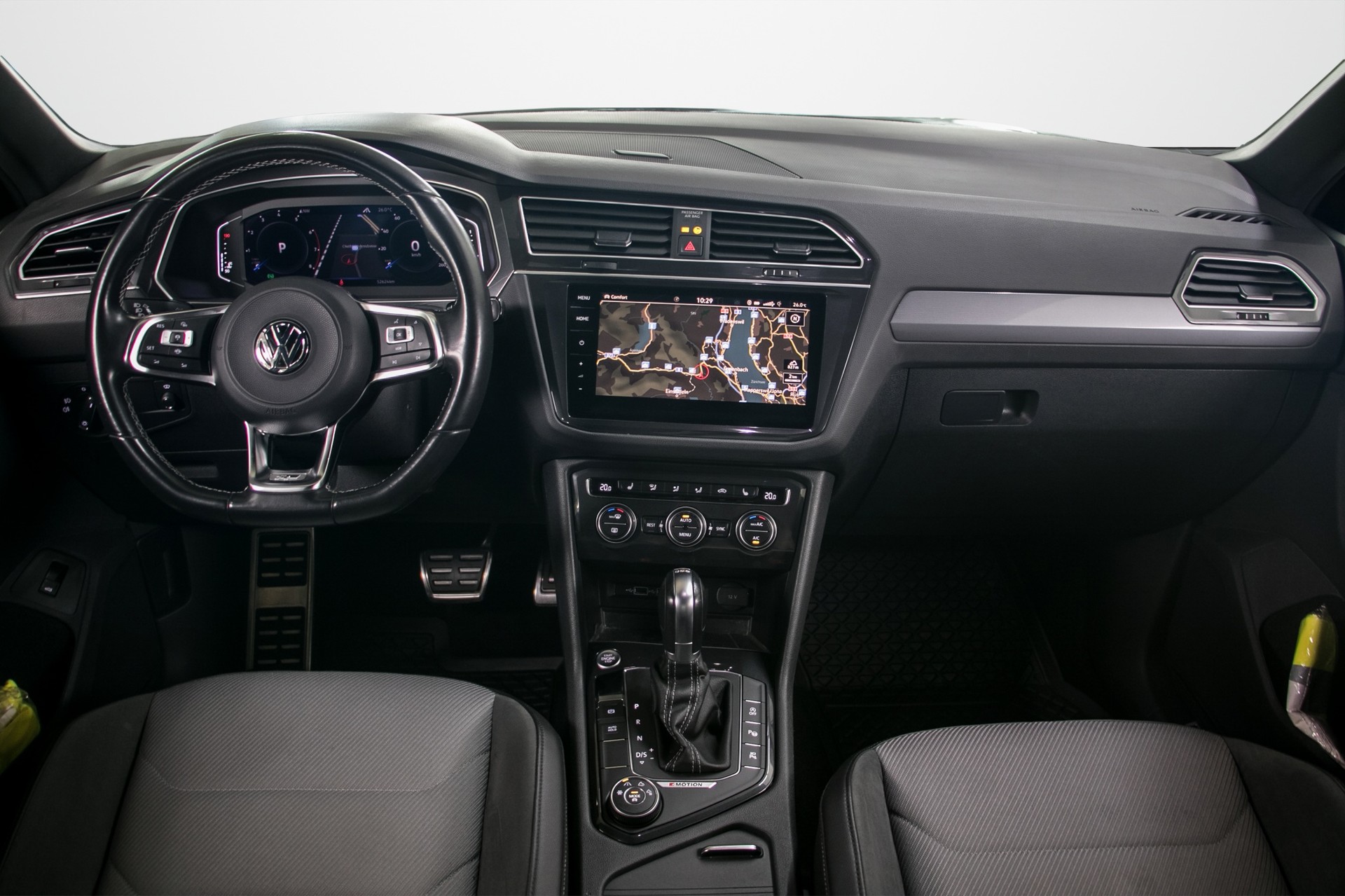 VW Tiguan 2.0TSI Highline 4Motion DSG-image-3