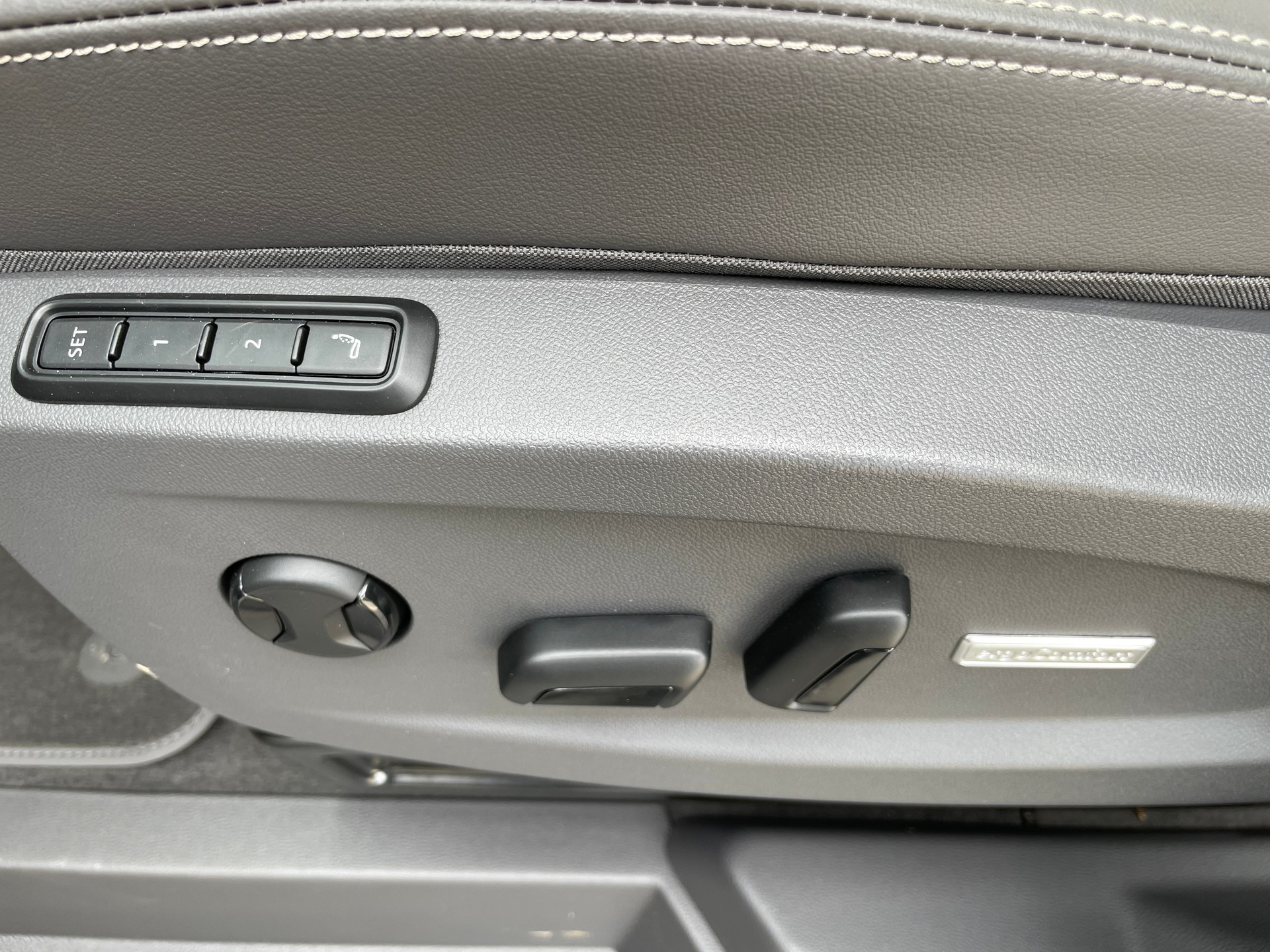 VW Multivan 1.5 eHybrid Style 4Motion DSG-image-15