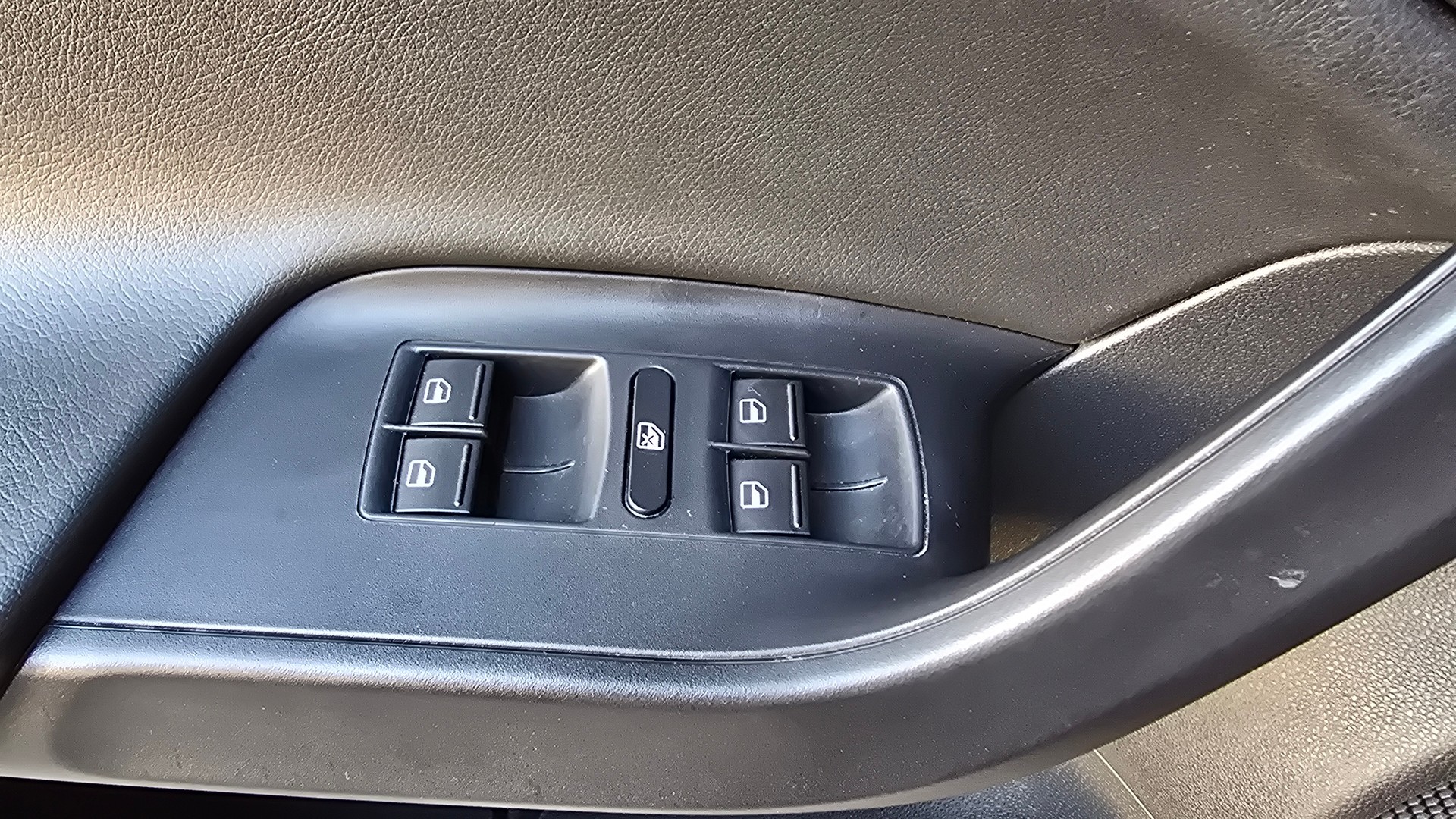 SEAT Ibiza 1.0 EcoTSI FR-image-27