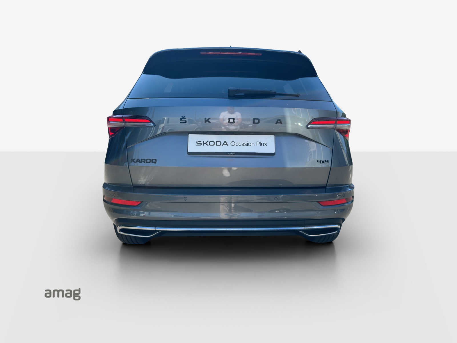 SKODA Karoq 2.0 TSI SportLine 4x4 DSG-image-4