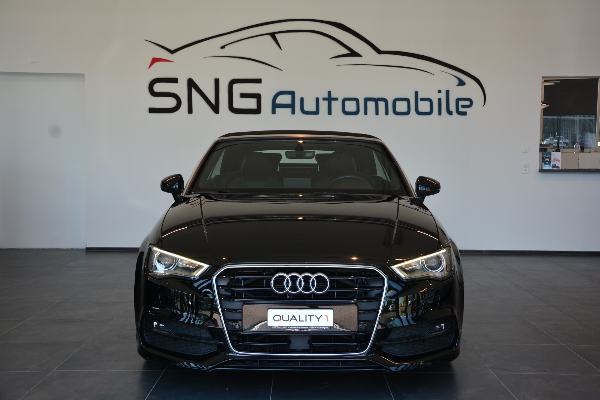 AUDI A3 Cabriolet 1.4 TFSI Attraction S-tronic S-Line-image-13