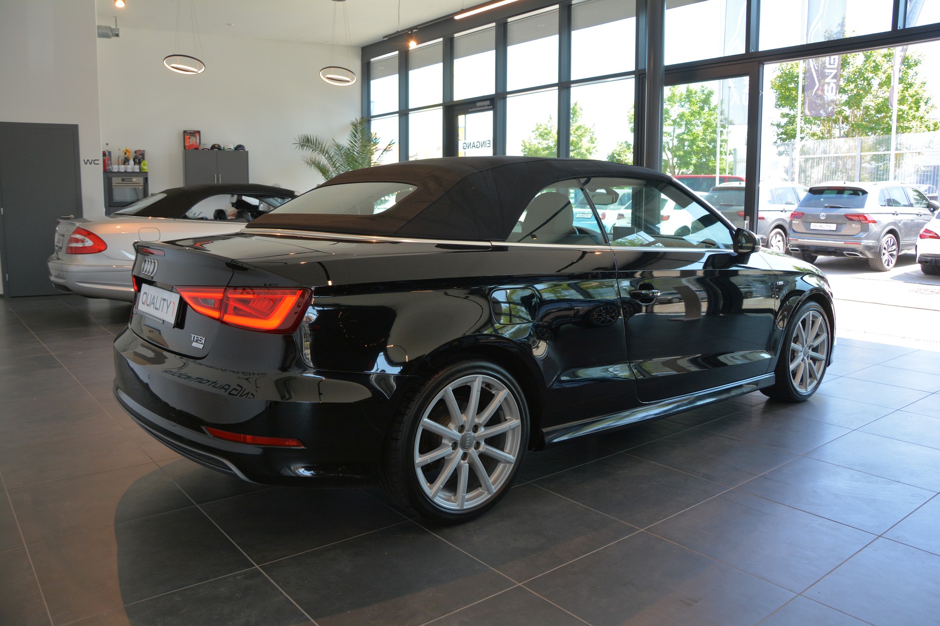 AUDI A3 Cabriolet 1.4 TFSI Attraction S-tronic S-Line-image-17