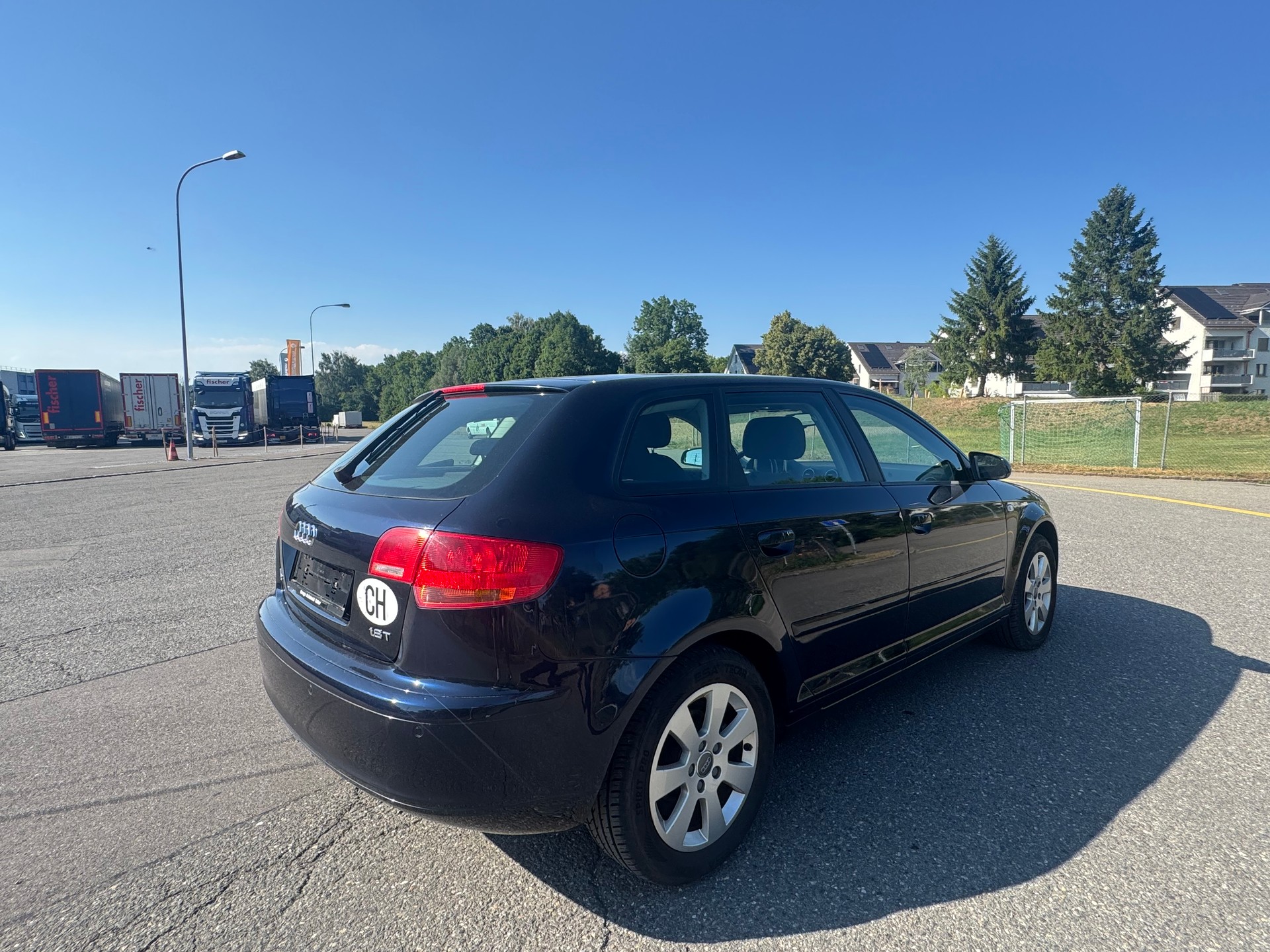 AUDI A3 1.8 Turbo FSI Attraction-image-7