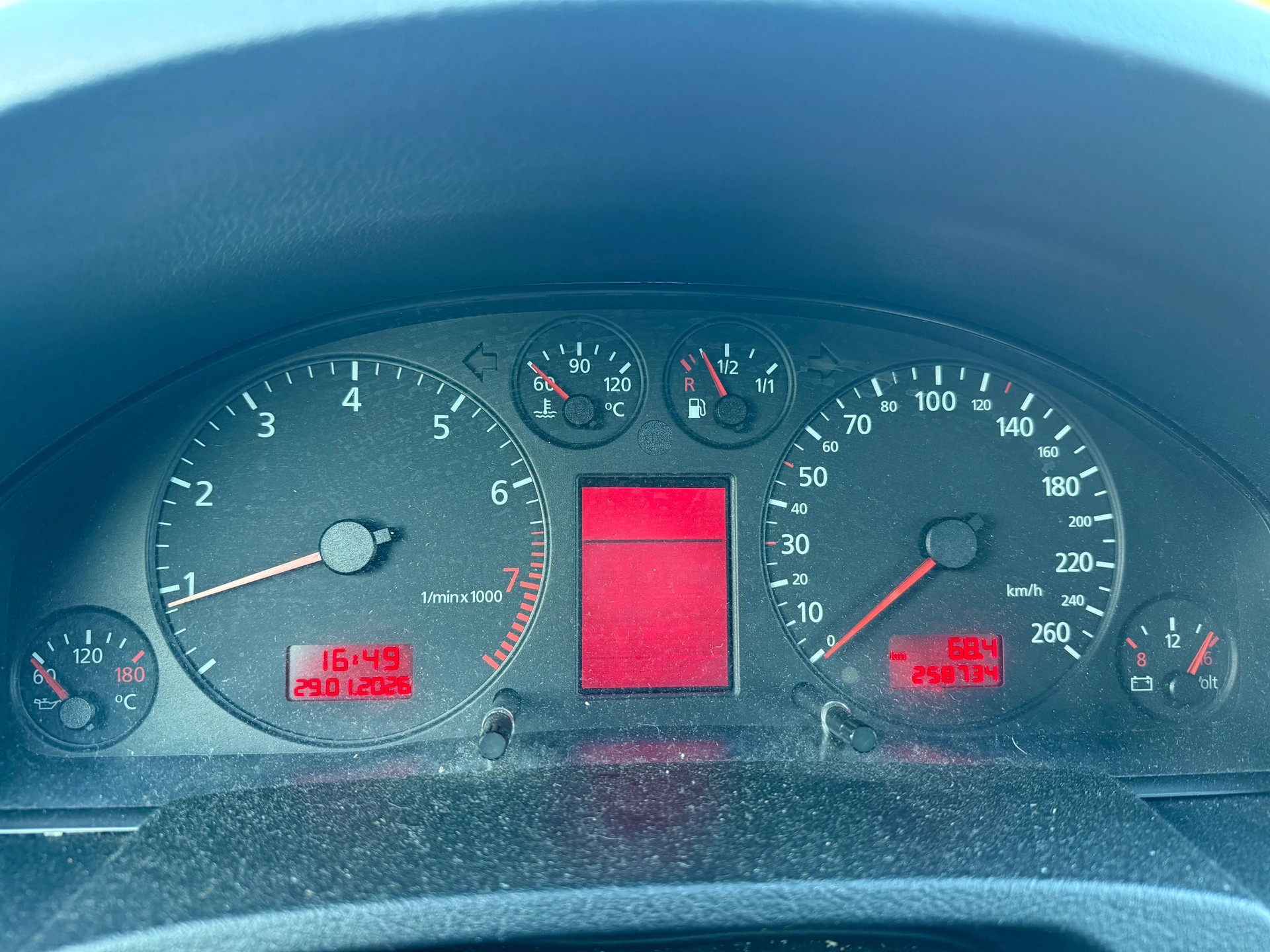 AUDI A6 Avant 2.8 Ambiente-image-7