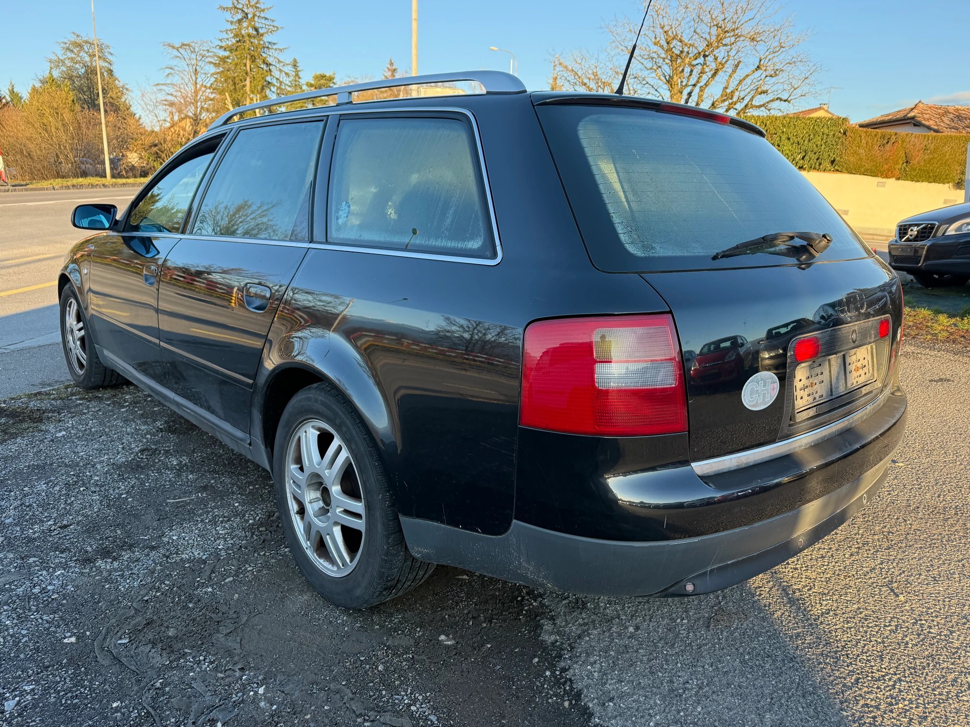 AUDI A6 Avant 2.8 Ambiente-image-5