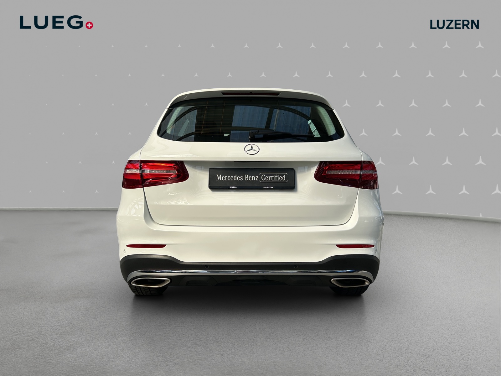 MERCEDES-BENZ GLC 250 AMG Line 4Matic 9G-Tronic-image-3