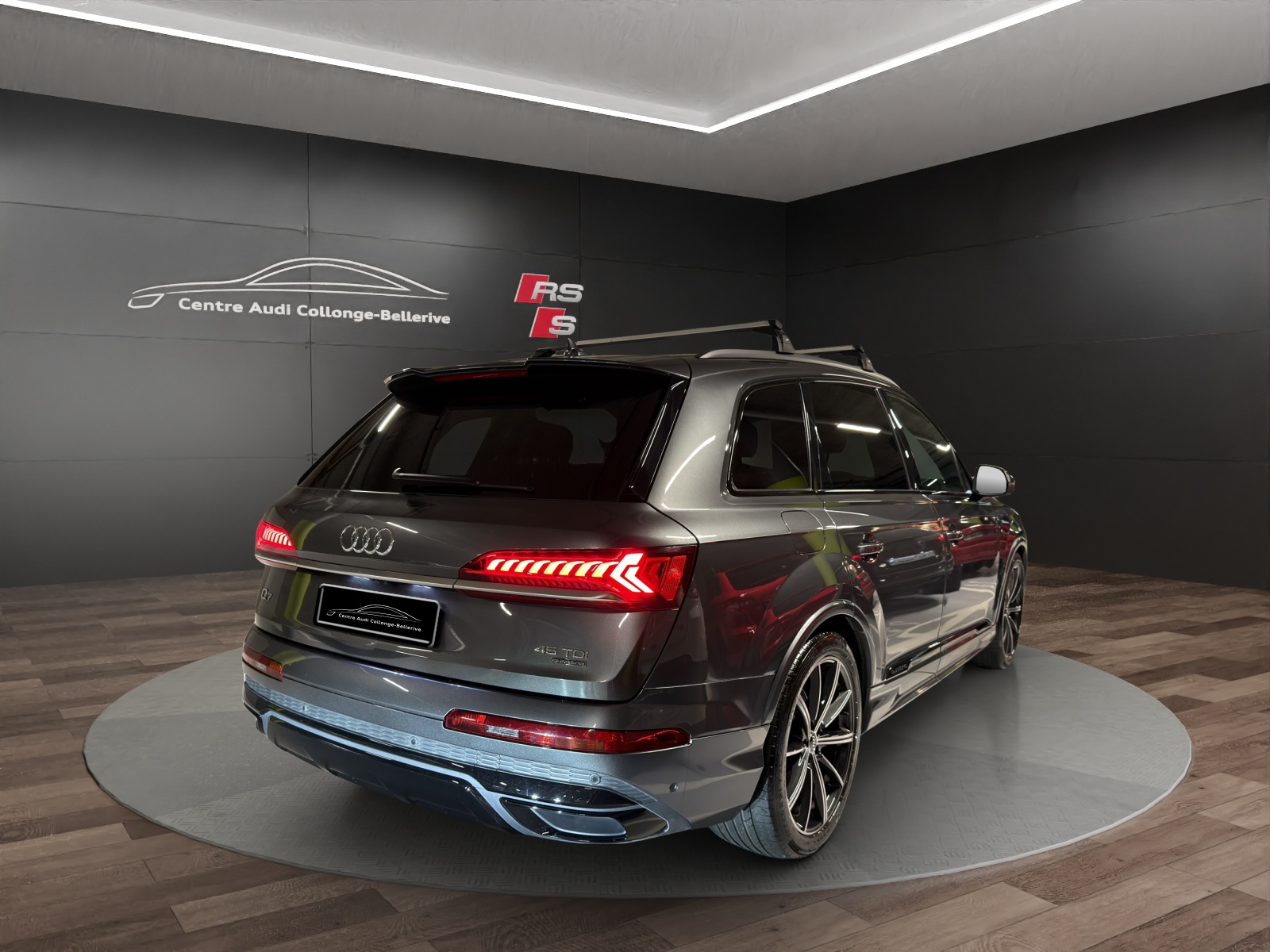 AUDI Q7 45 TDI quattro S Line tiptronic-image-5