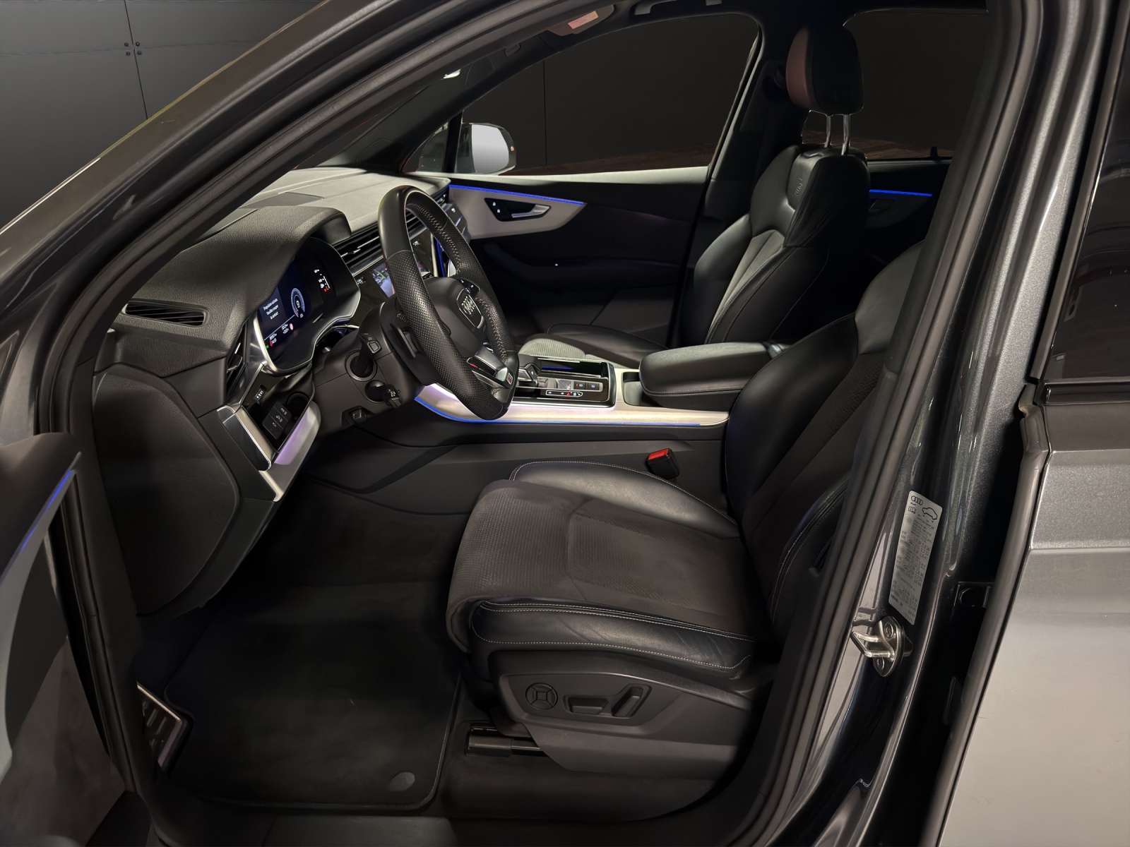 AUDI Q7 45 TDI quattro S Line tiptronic-image-7