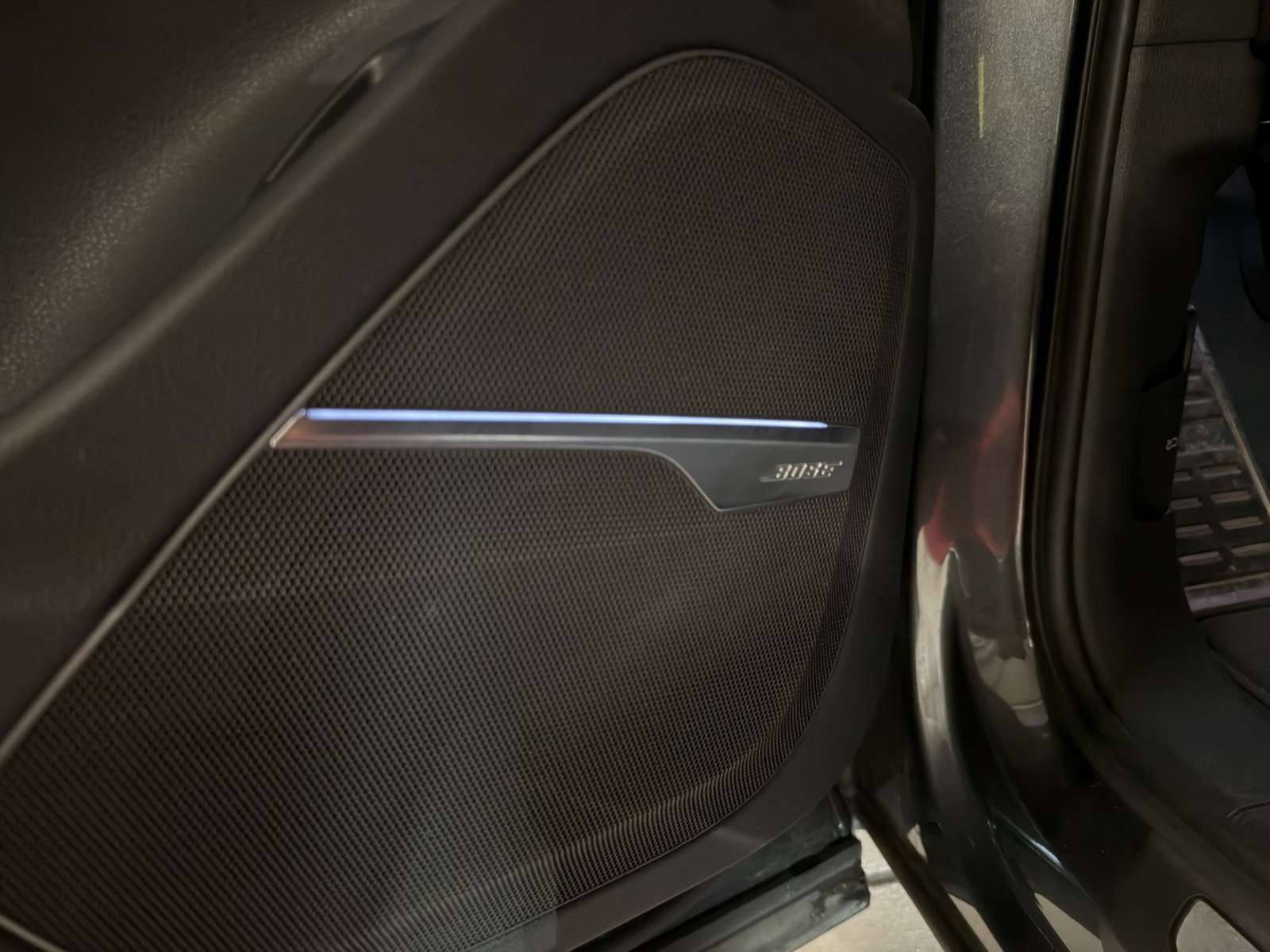 AUDI Q7 45 TDI quattro S Line tiptronic-image-20