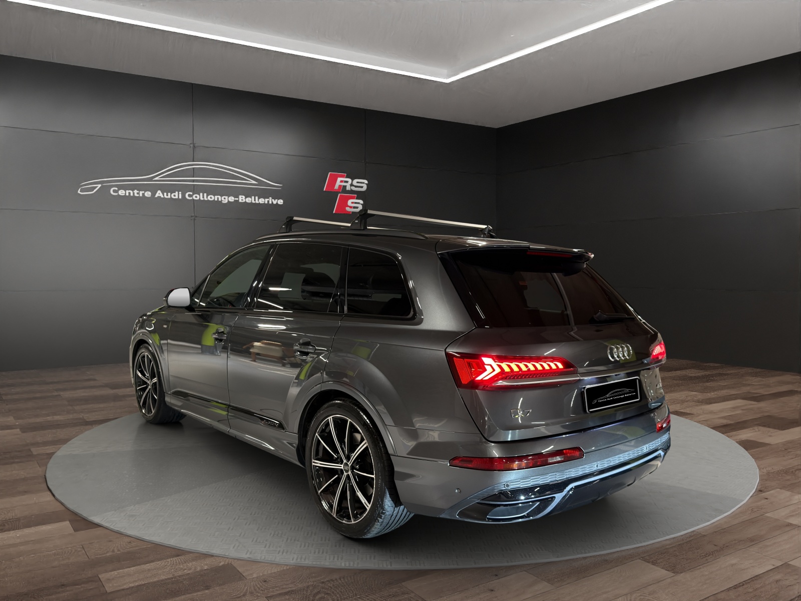 AUDI Q7 45 TDI quattro S Line tiptronic-image-3
