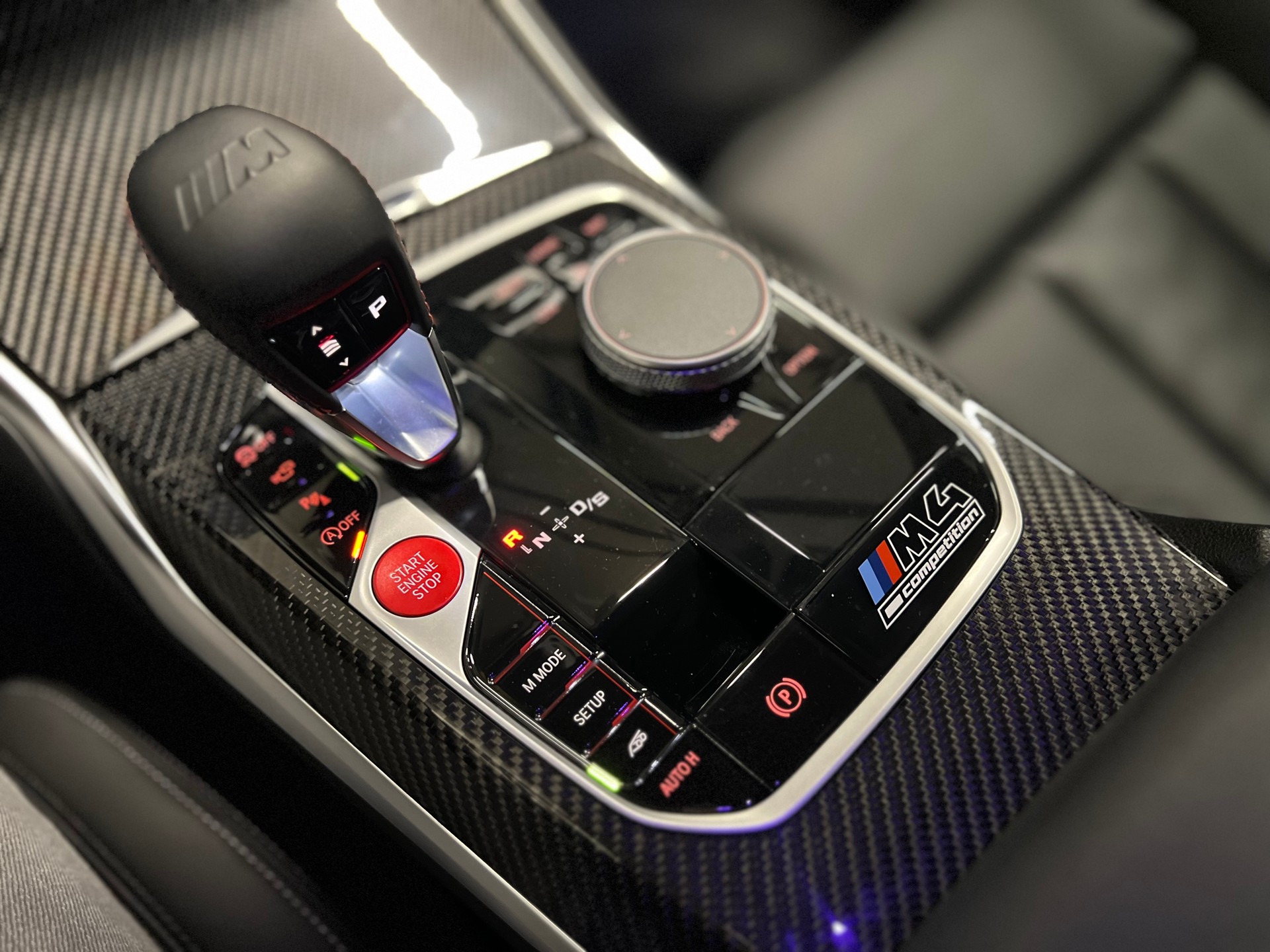 BMW M4 Competition Coupé-image-12