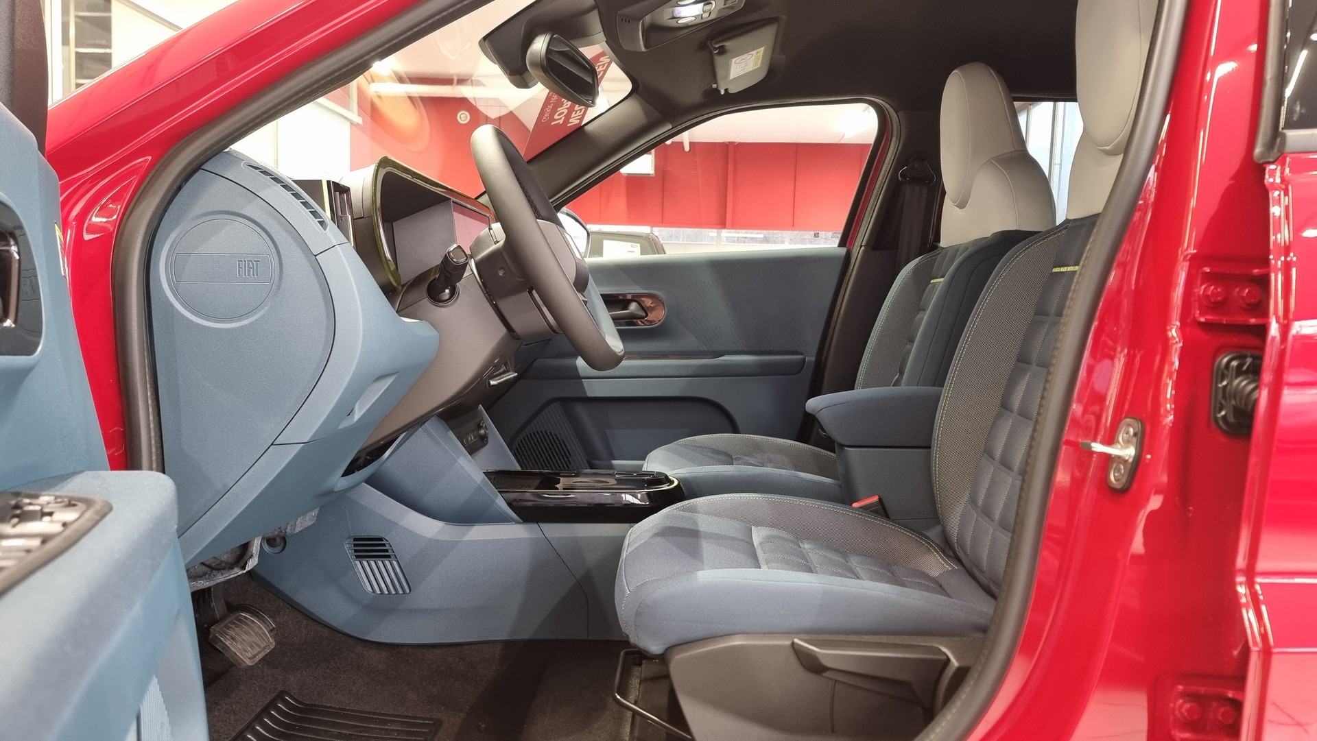 FIAT Grande Panda 1.2 Hybrid La Prima-image-20