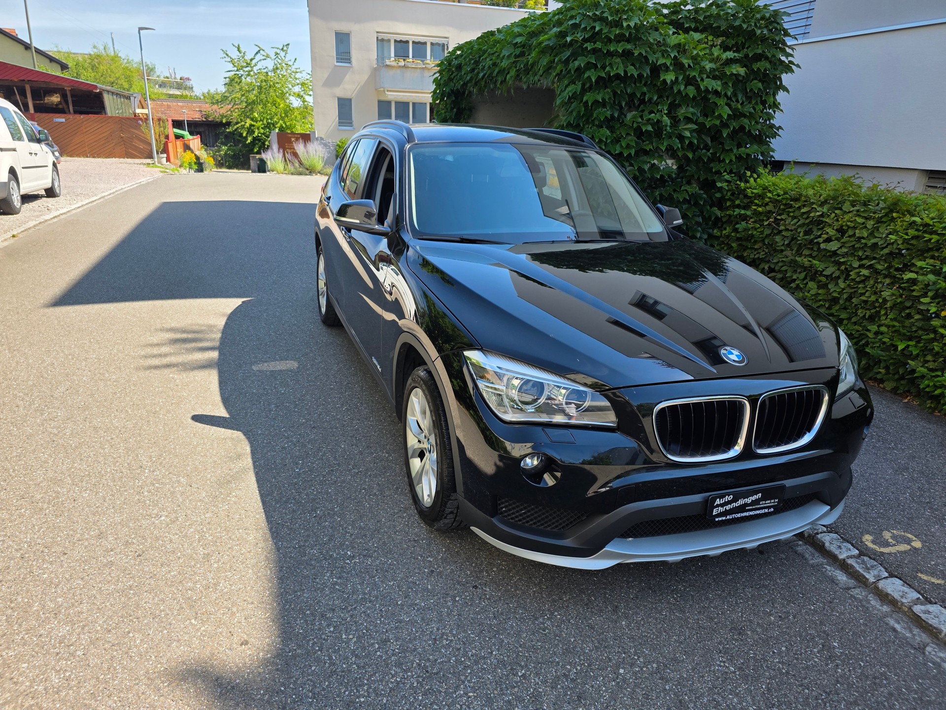 BMW X1 xDrive 18d-image-2