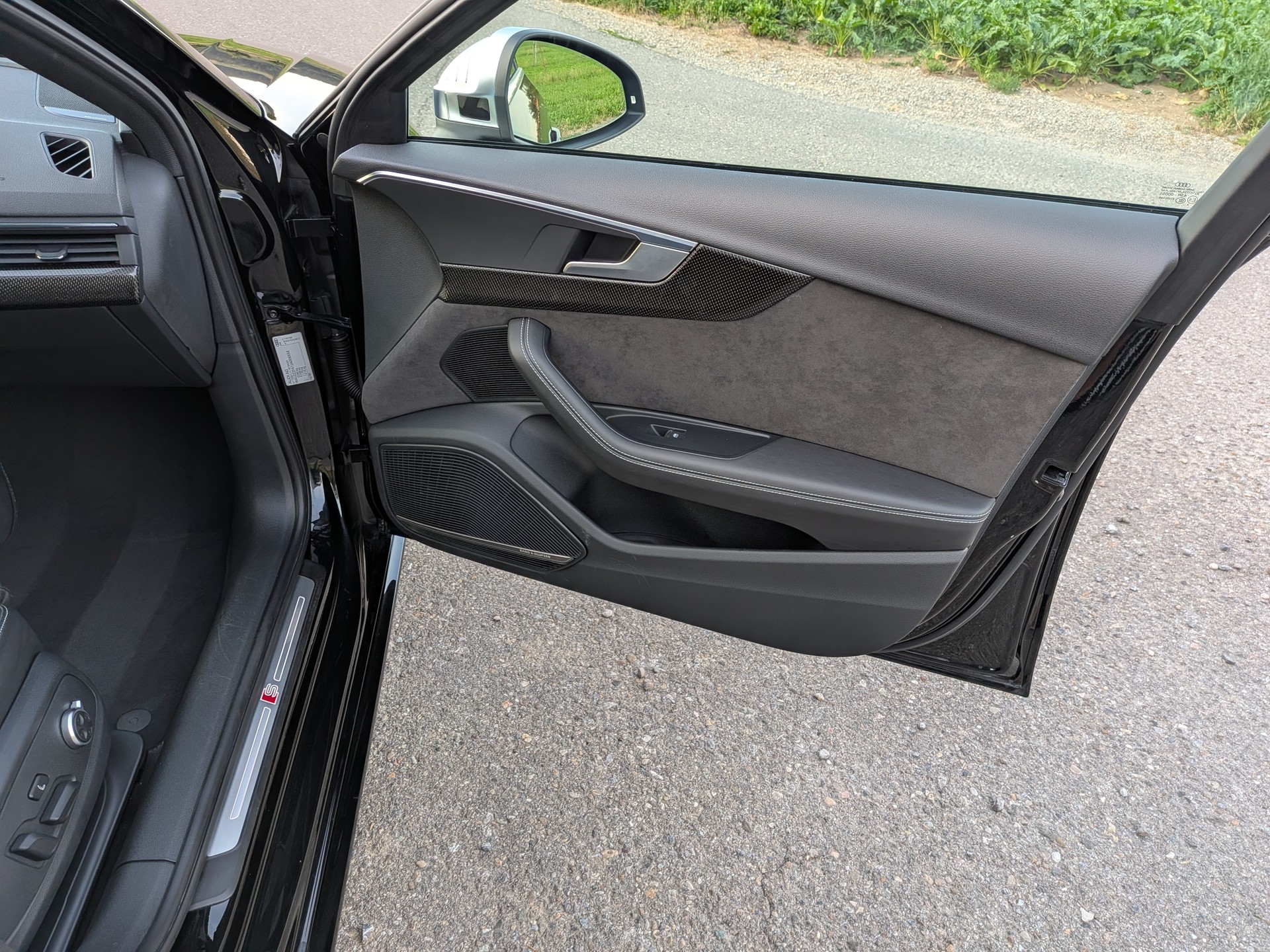 AUDI S4 Avant 3.0 TFSI quattro tiptronic-image-19