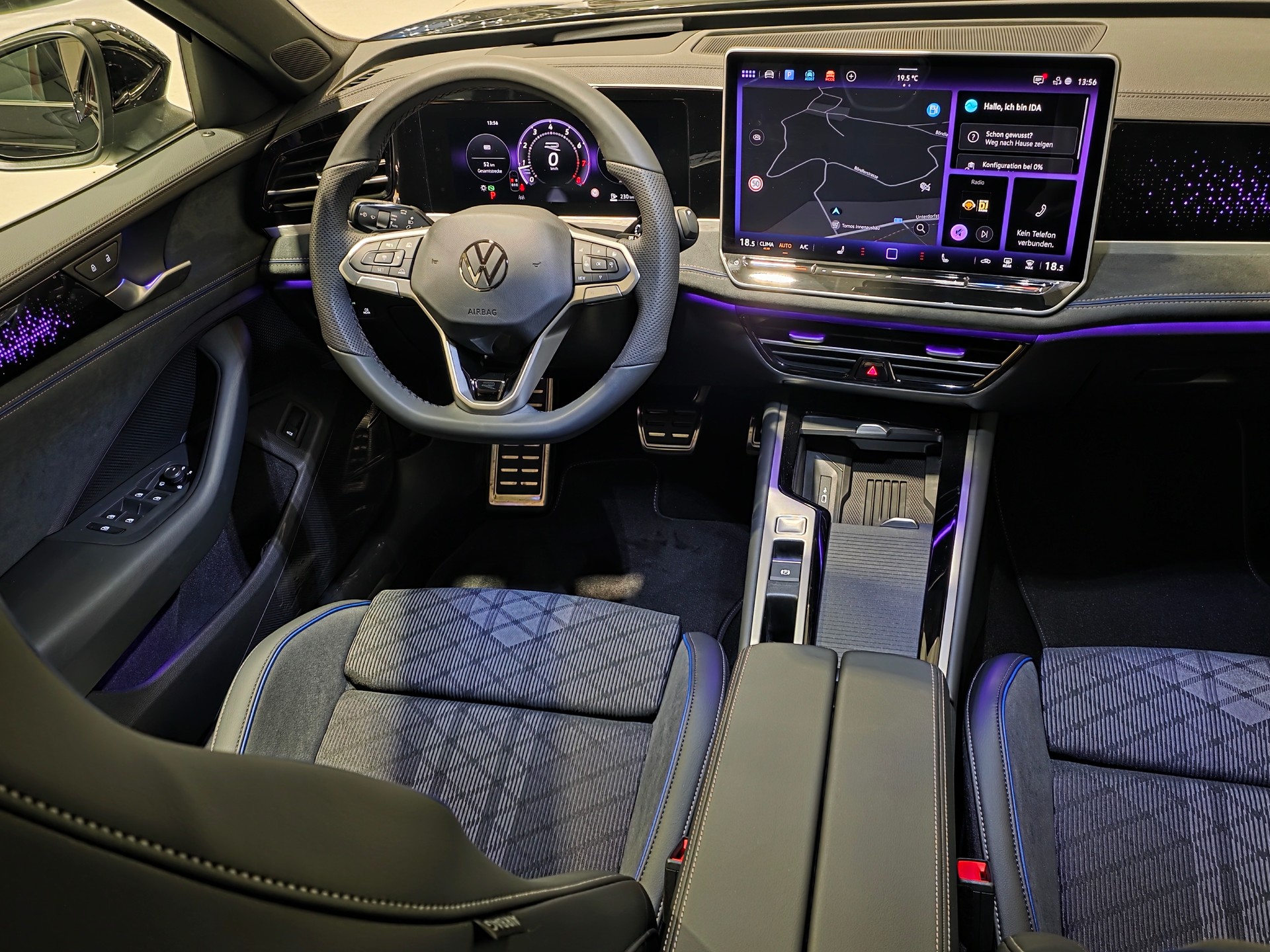 VW Passat Variant 2.0 TSI evo4 R-Line 4 Motion DSG-image-6