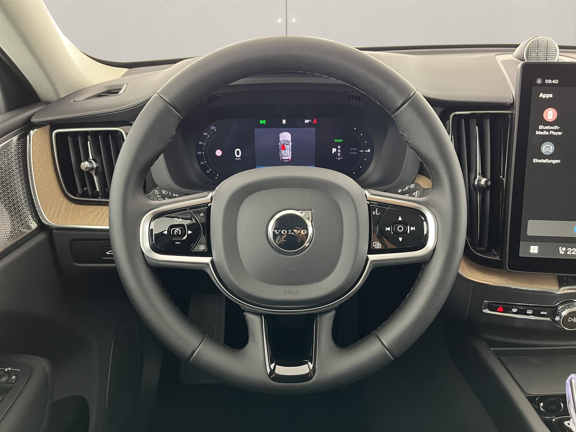 VOLVO XC60 2.0 T8 TE Ultra Dark eAWD-image-10