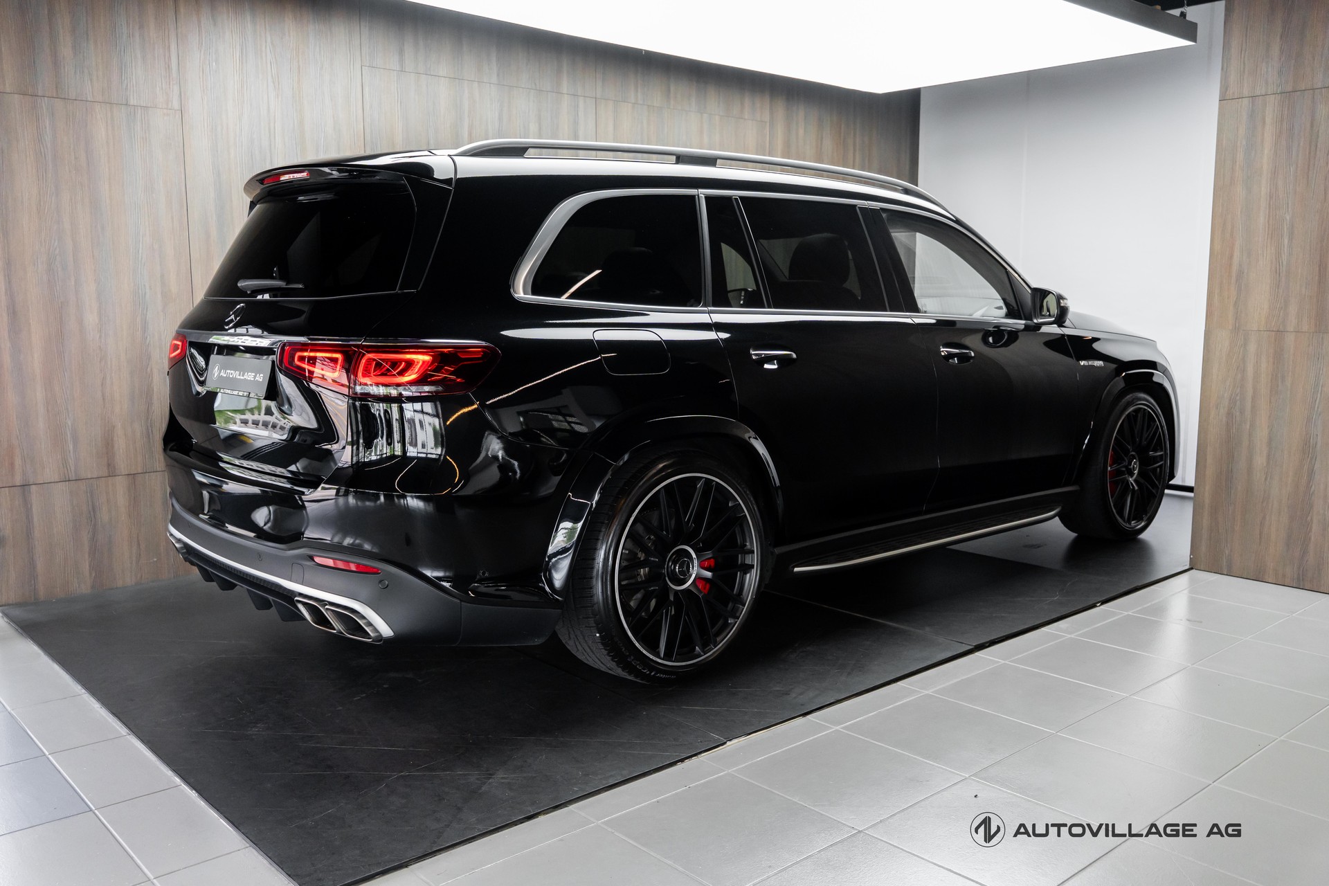 MERCEDES-BENZ GLS 63 4Matic+ TCT 9G-image-1