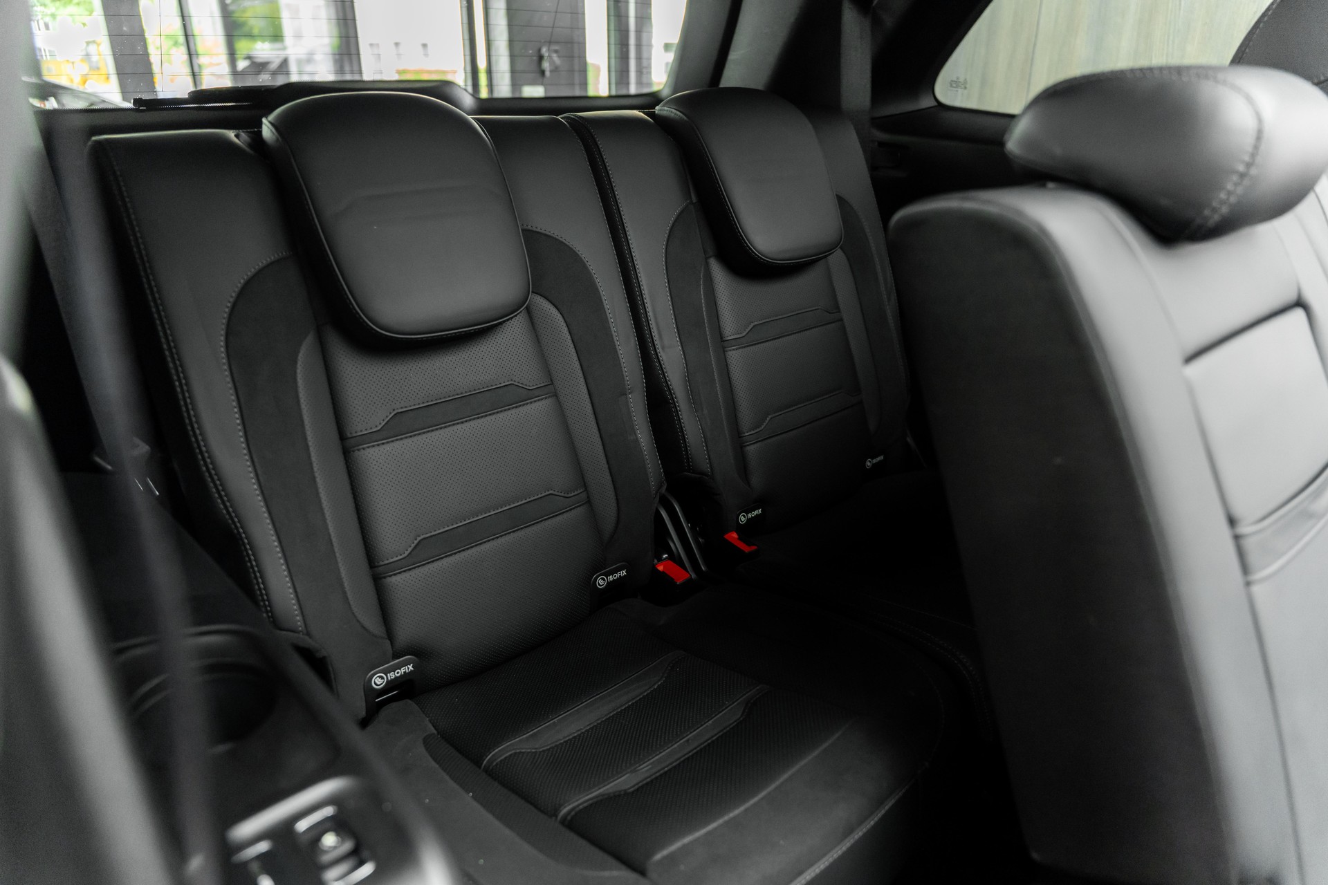 MERCEDES-BENZ GLS 63 4Matic+ TCT 9G-image-11