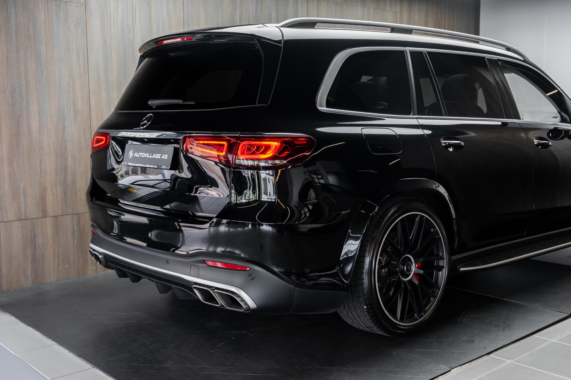 MERCEDES-BENZ GLS 63 4Matic+ TCT 9G-image-27