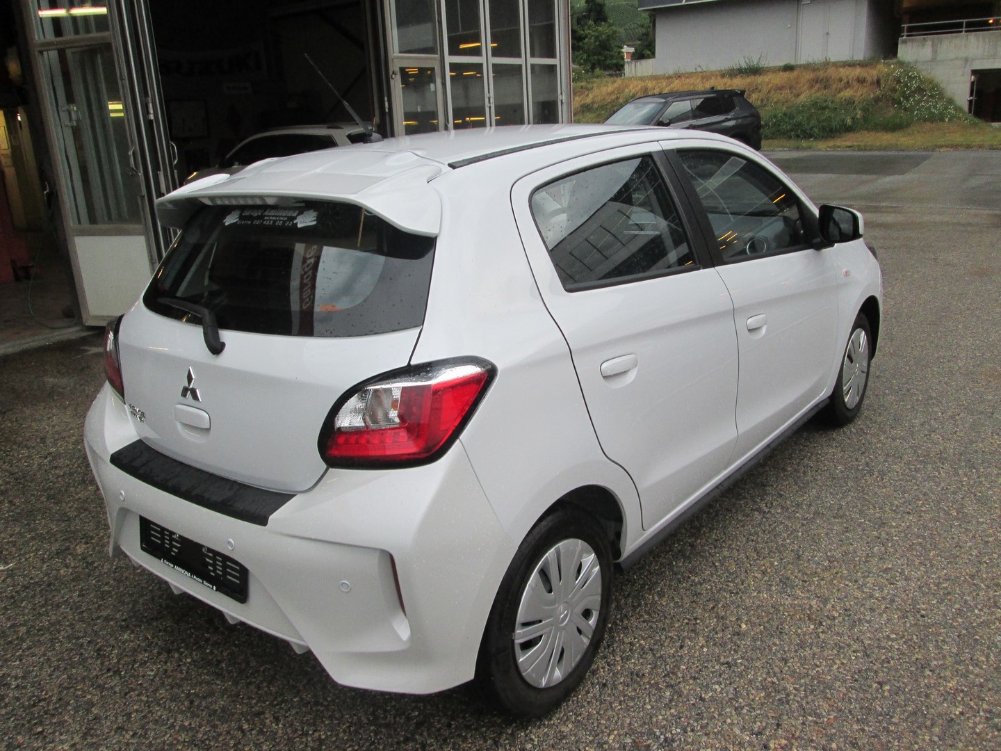 MITSUBISHI Space Star 1.2 CVT Inform-image-2