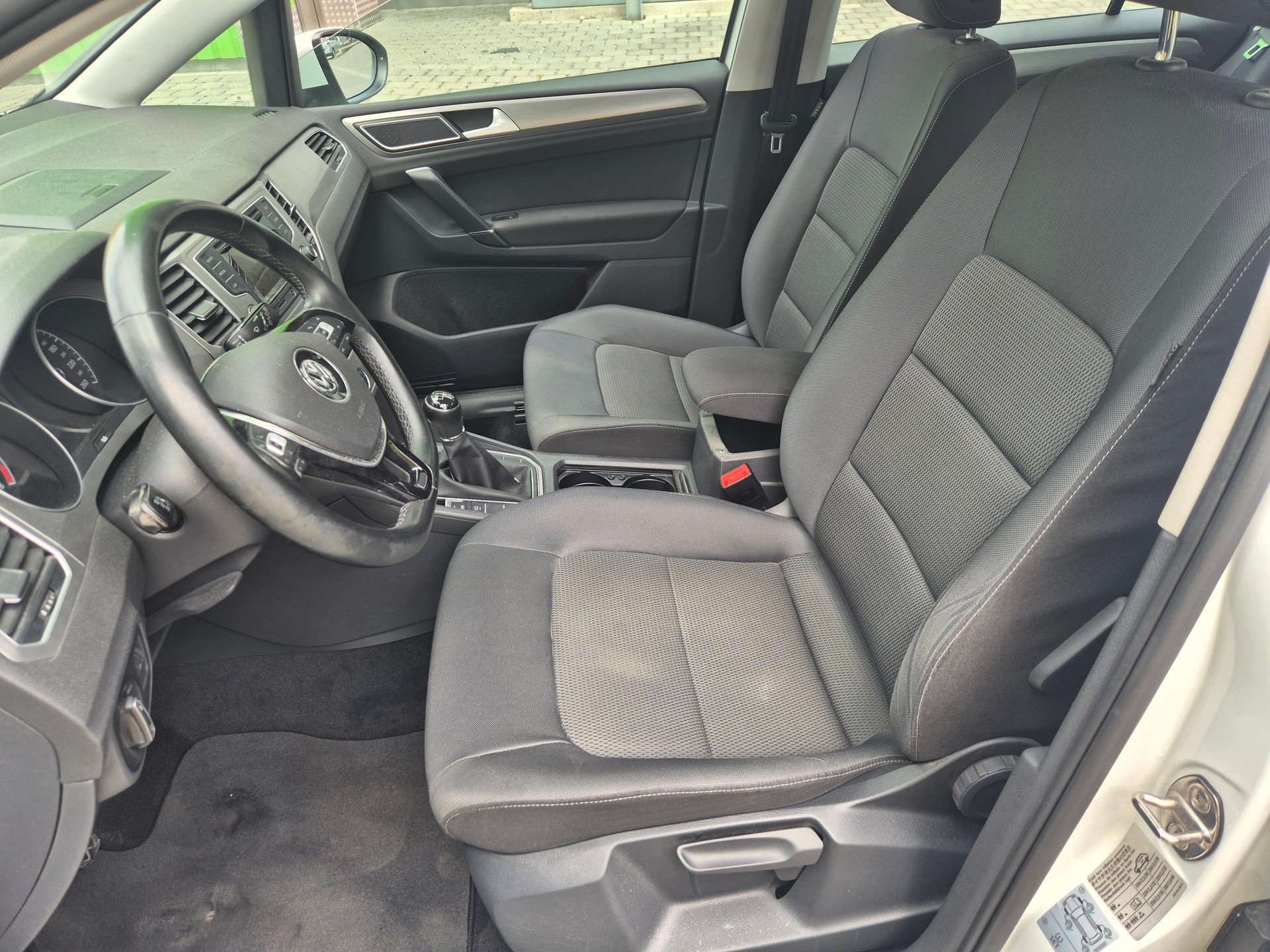 VW Golf Sportsvan 1.4 TSI Comfortline-image-10