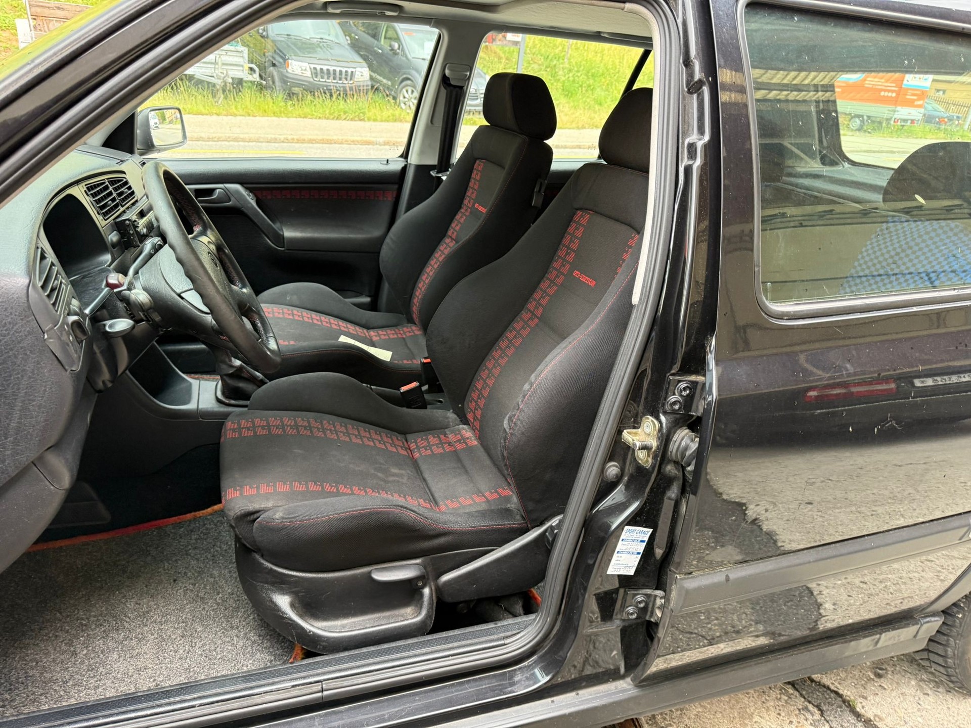VW Golf 2000 GTI-image-6
