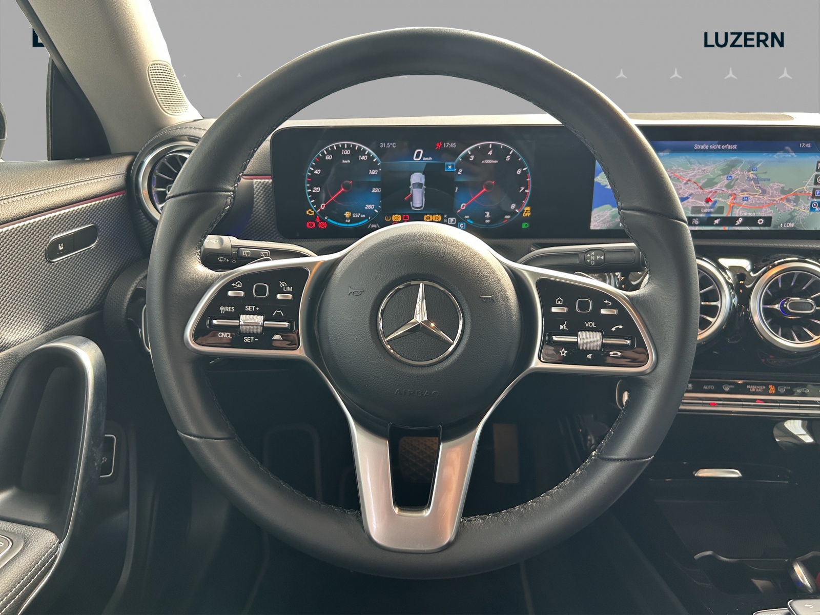 MERCEDES-BENZ CLA Shooting Brake 250 4Matic 7G-DCT Progressive-image-9