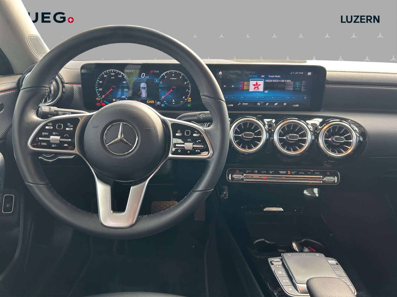 MERCEDES-BENZ CLA Shooting Brake 250 4Matic 7G-DCT Progressive-image-10
