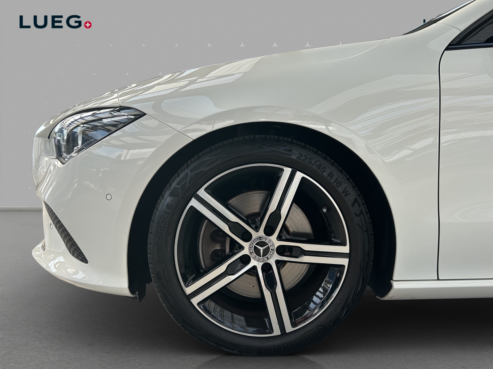 MERCEDES-BENZ CLA Shooting Brake 250 4Matic 7G-DCT Progressive-image-6