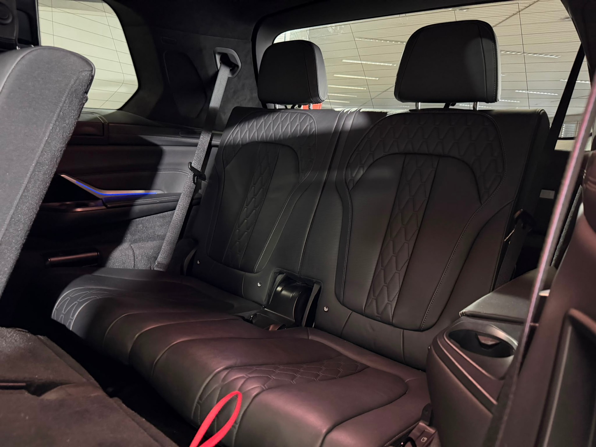 BMW X7 xDrive M50i Steptronic-image-9