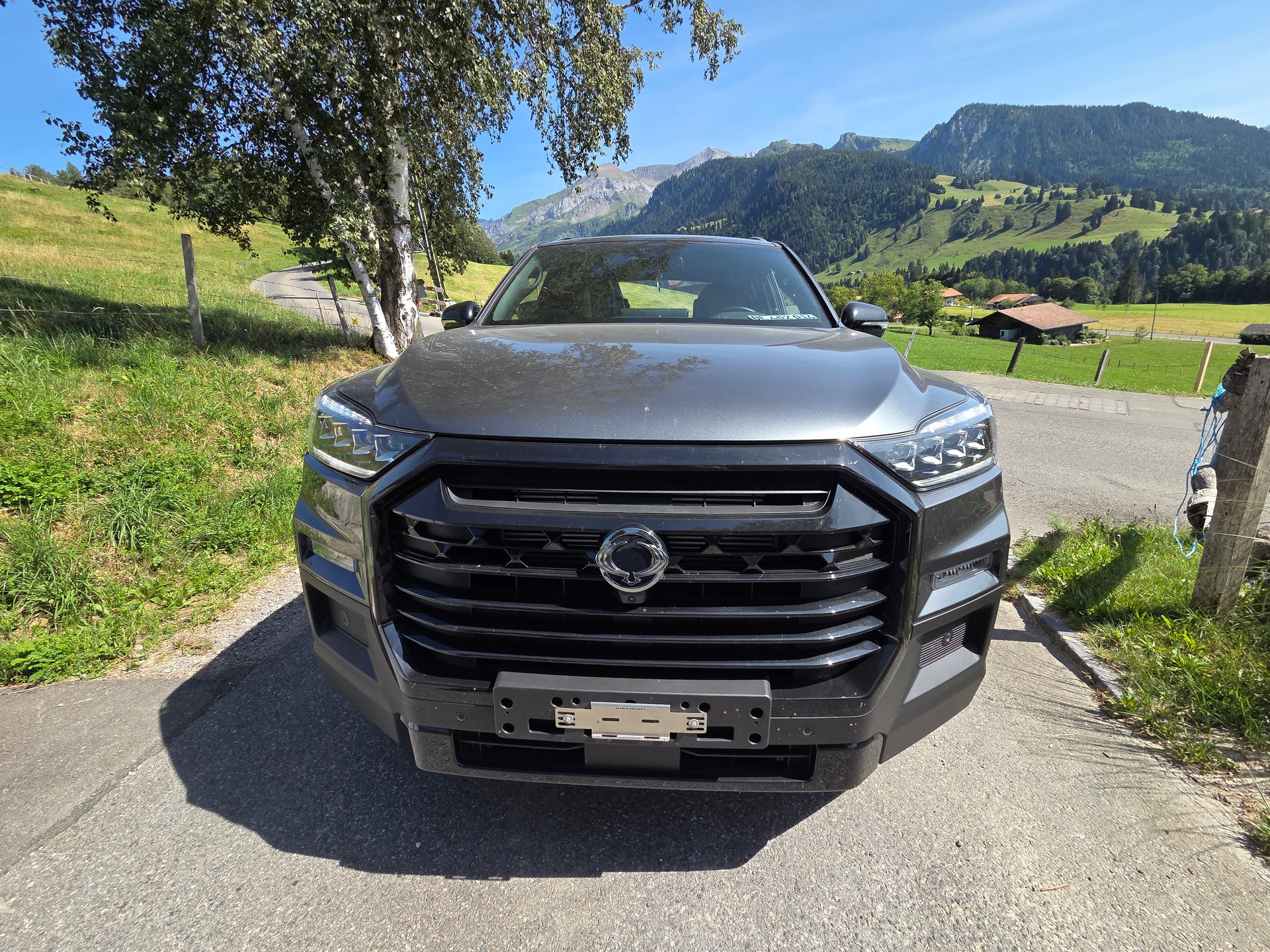 KGM-SsangYong Blackline-image-2