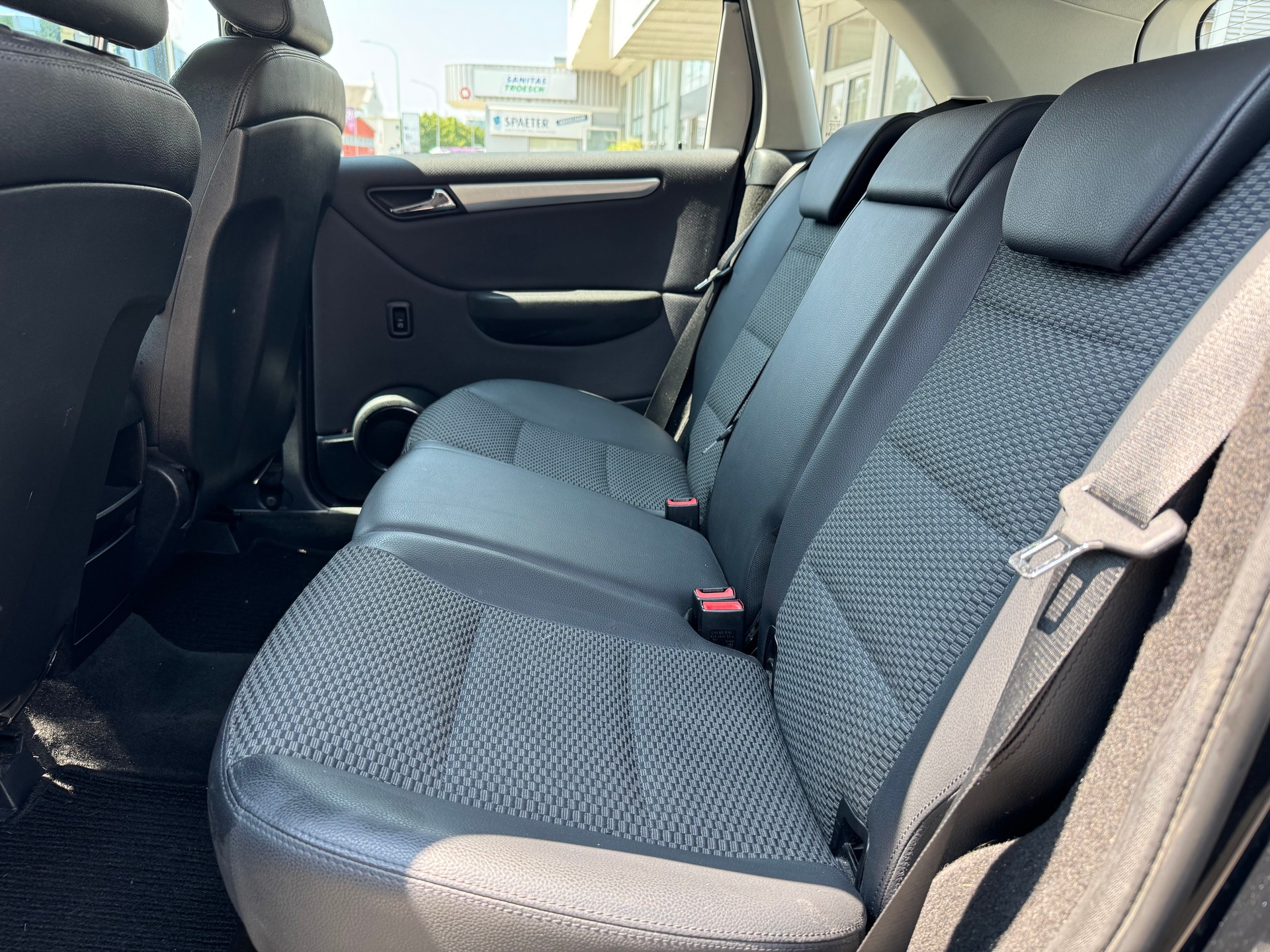 MERCEDES-BENZ B 180 (170) Autotronic-image-11