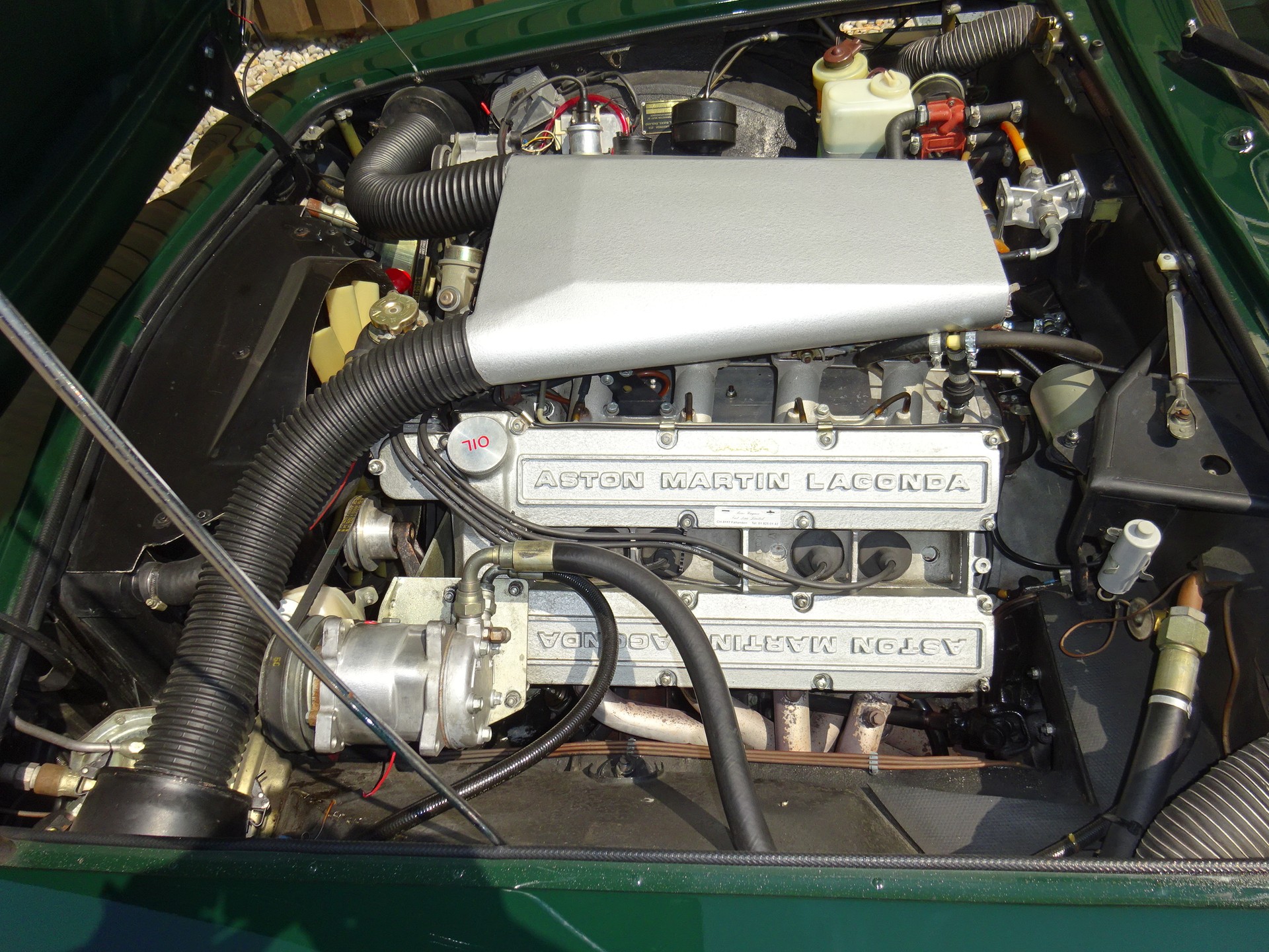 ASTON MARTIN V8 Oscar India-image-14