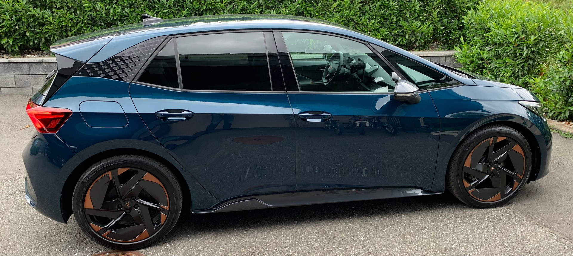 CUPRA Electric-image-1