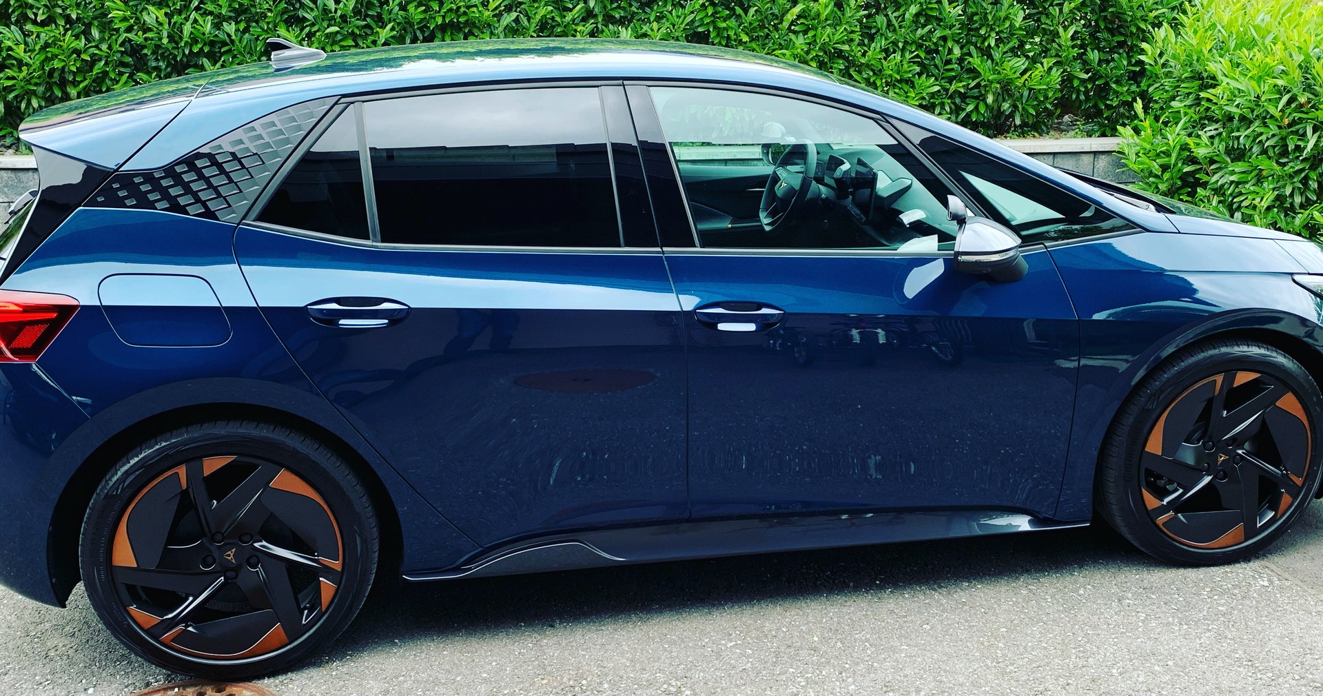 CUPRA Electric-image-2
