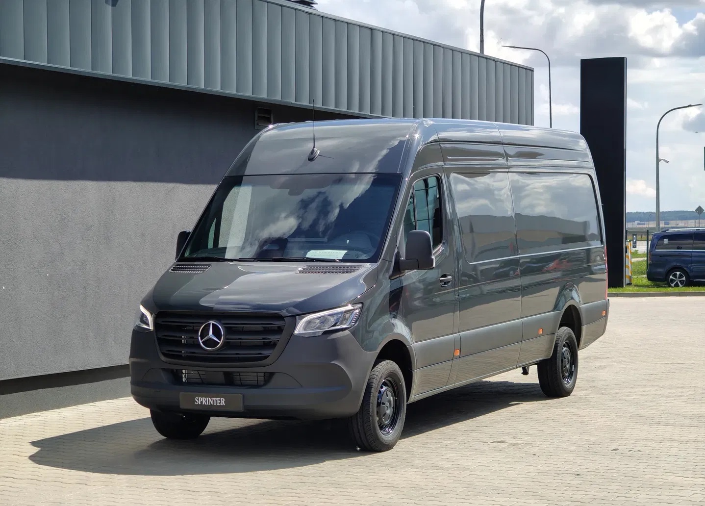 MERCEDES-BENZ Sprinter 319 CDI Lang Kasten-image-0