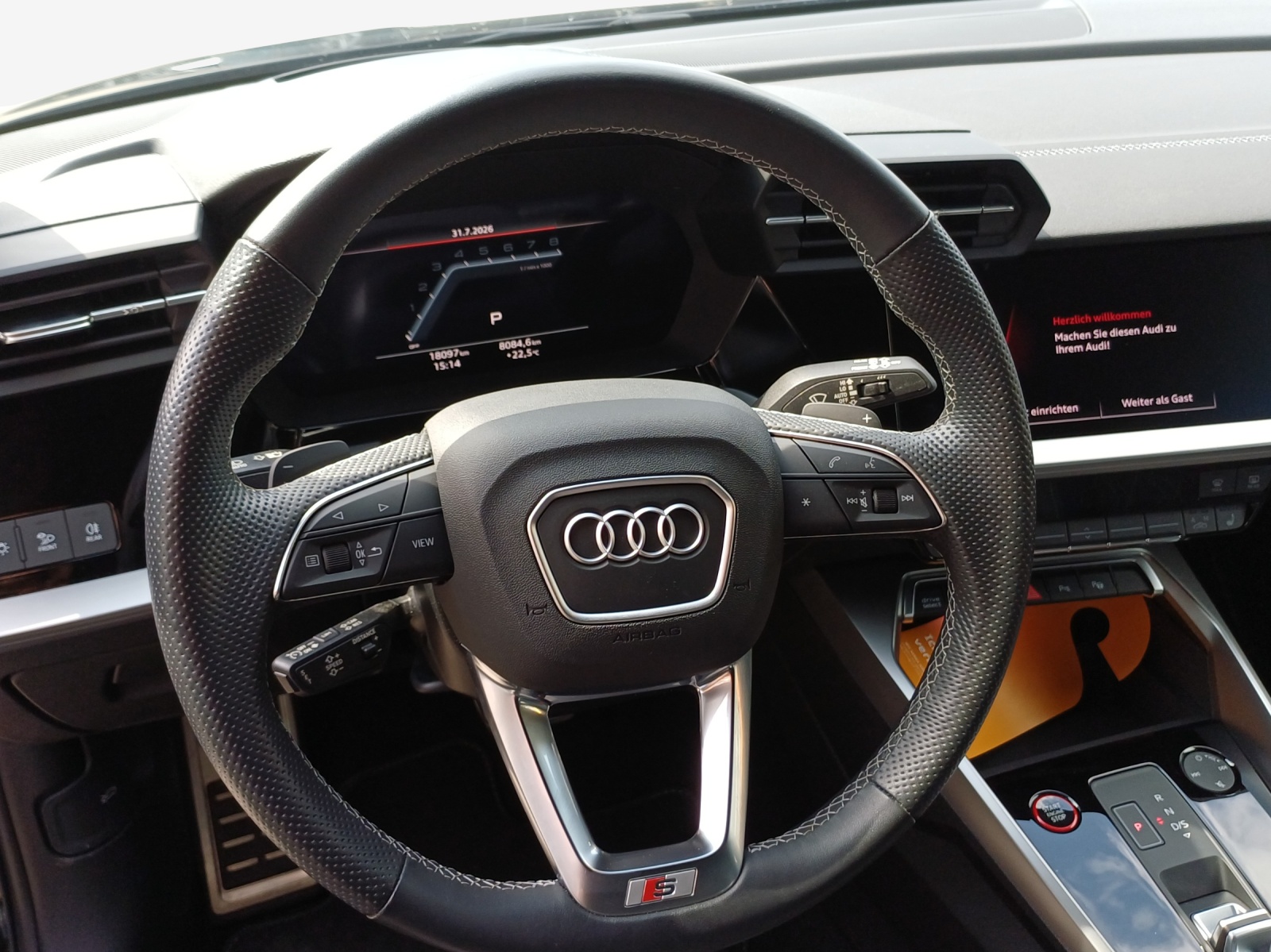 AUDI S3 Sportback 2.0 TFSI quattro S-tronic-image-9