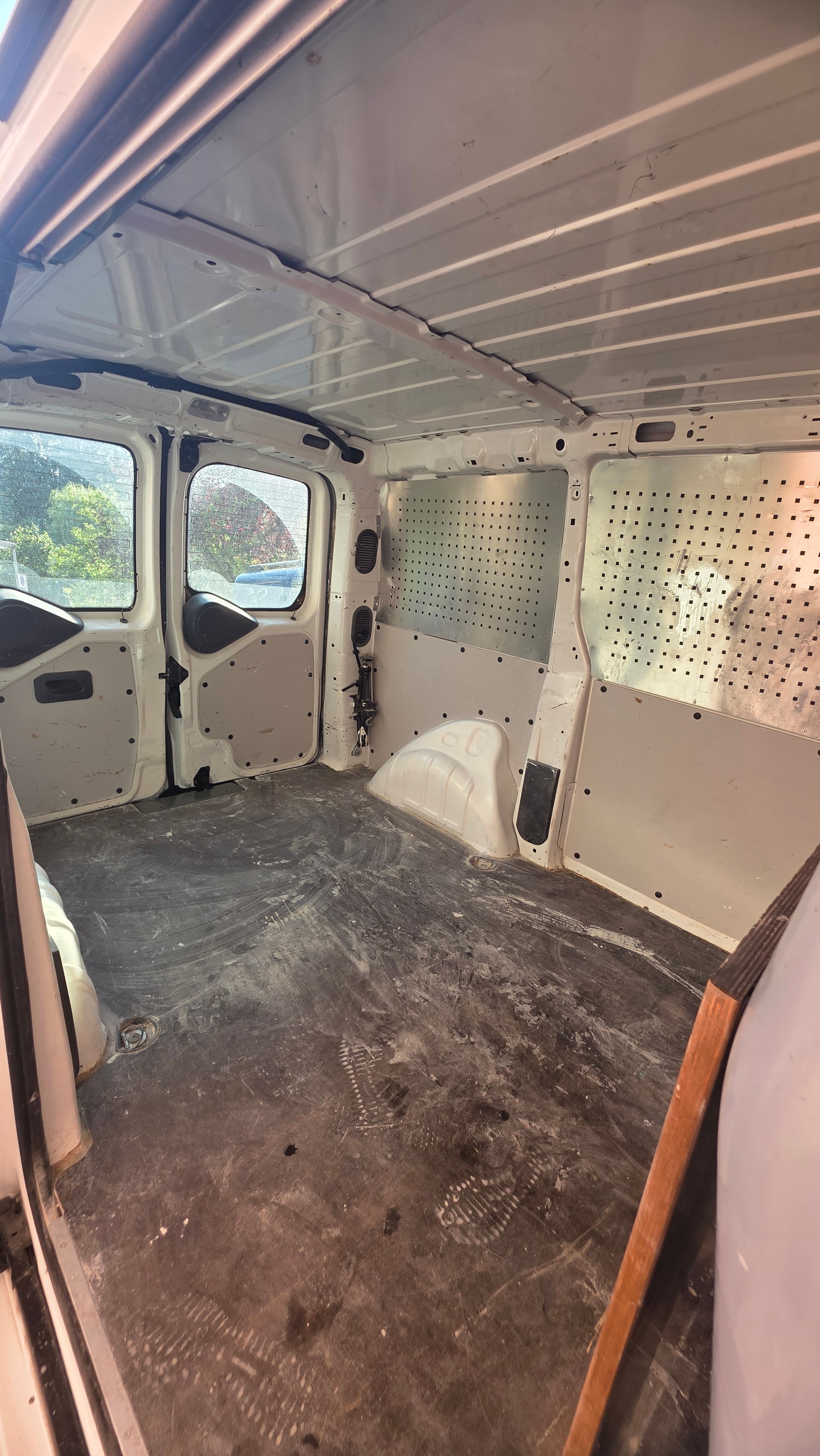 PEUGEOT 2.0 HDI 130-image-7