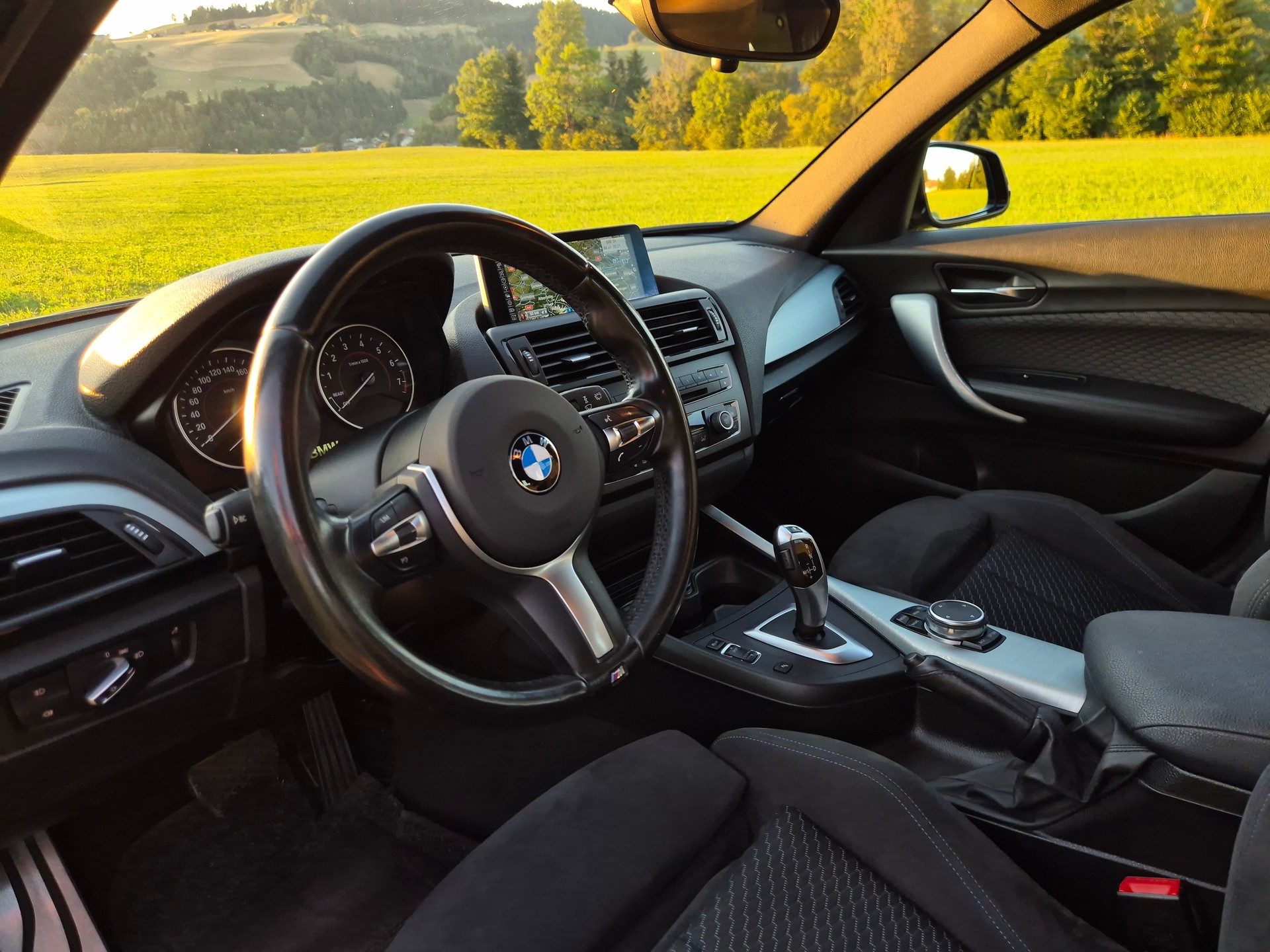 BMW 116i-image-6