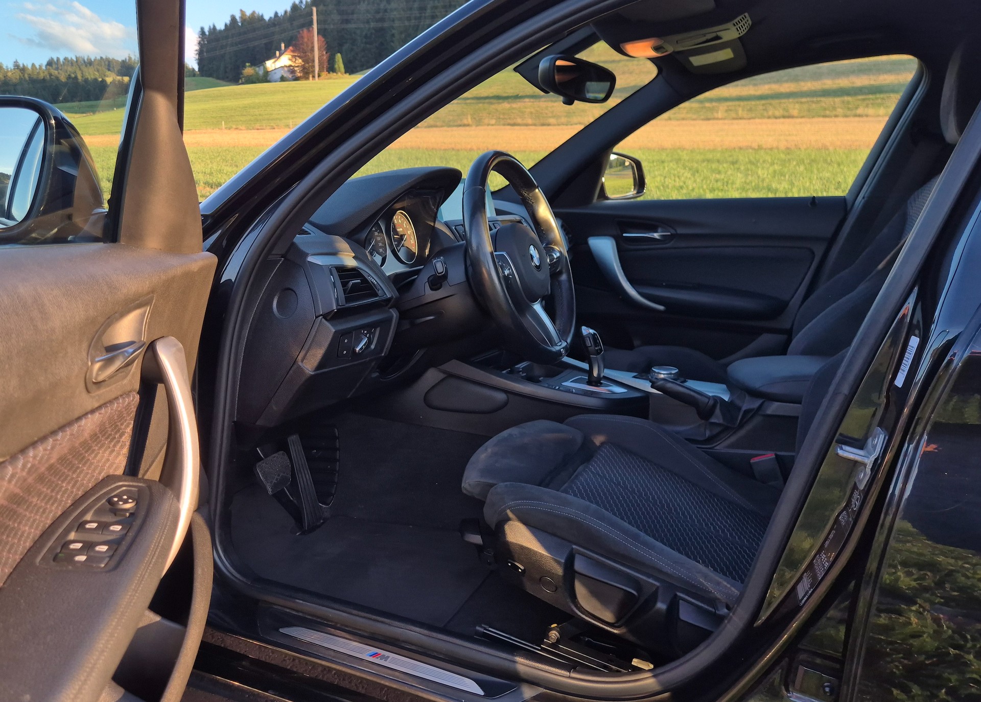 BMW 116i-image-7
