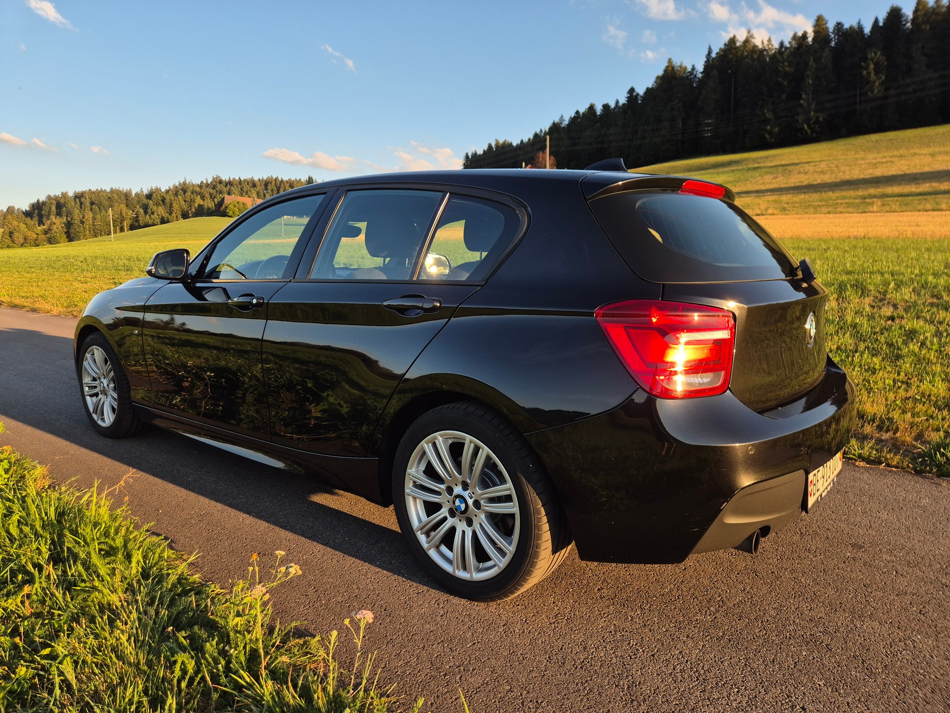 BMW 116i-image-4